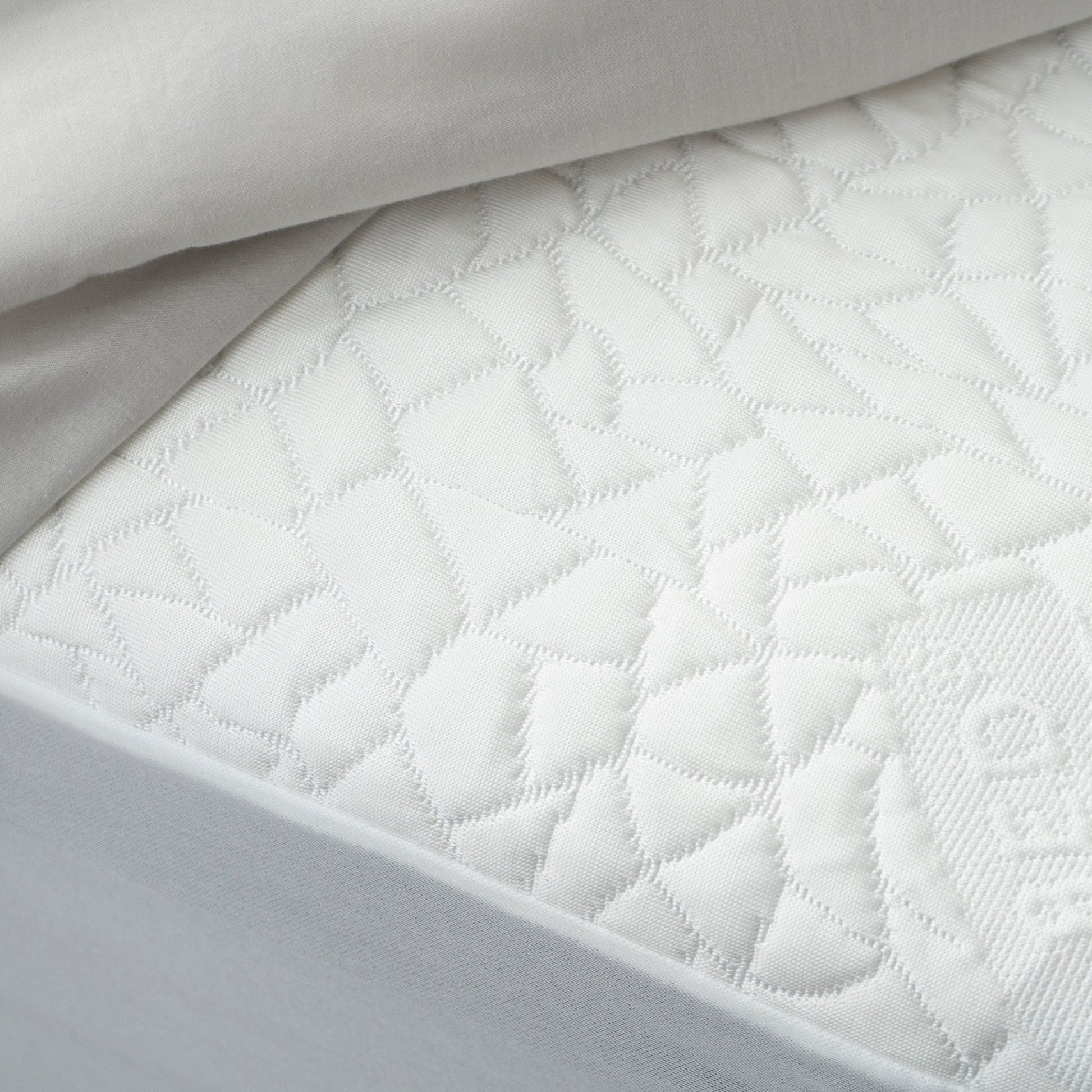Protect A Bed Arctic Chill® Polartex™ Jacquard Fitted Waterproof Mattress Protector