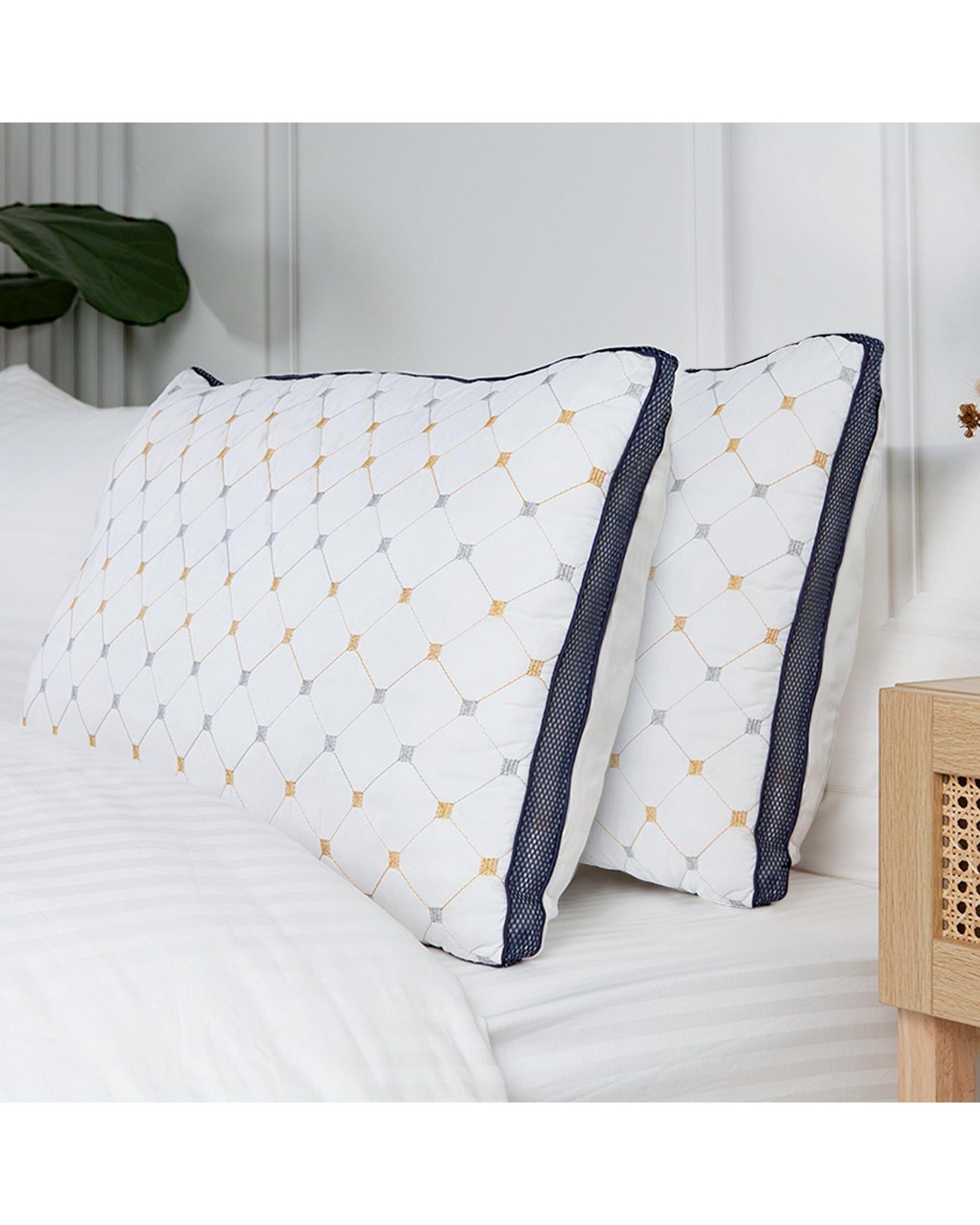 Royal Comfort Luxury Air Mesh Pillows Hotel Quality Checked Ultra Comfort TWIN PACK Royal Comfort