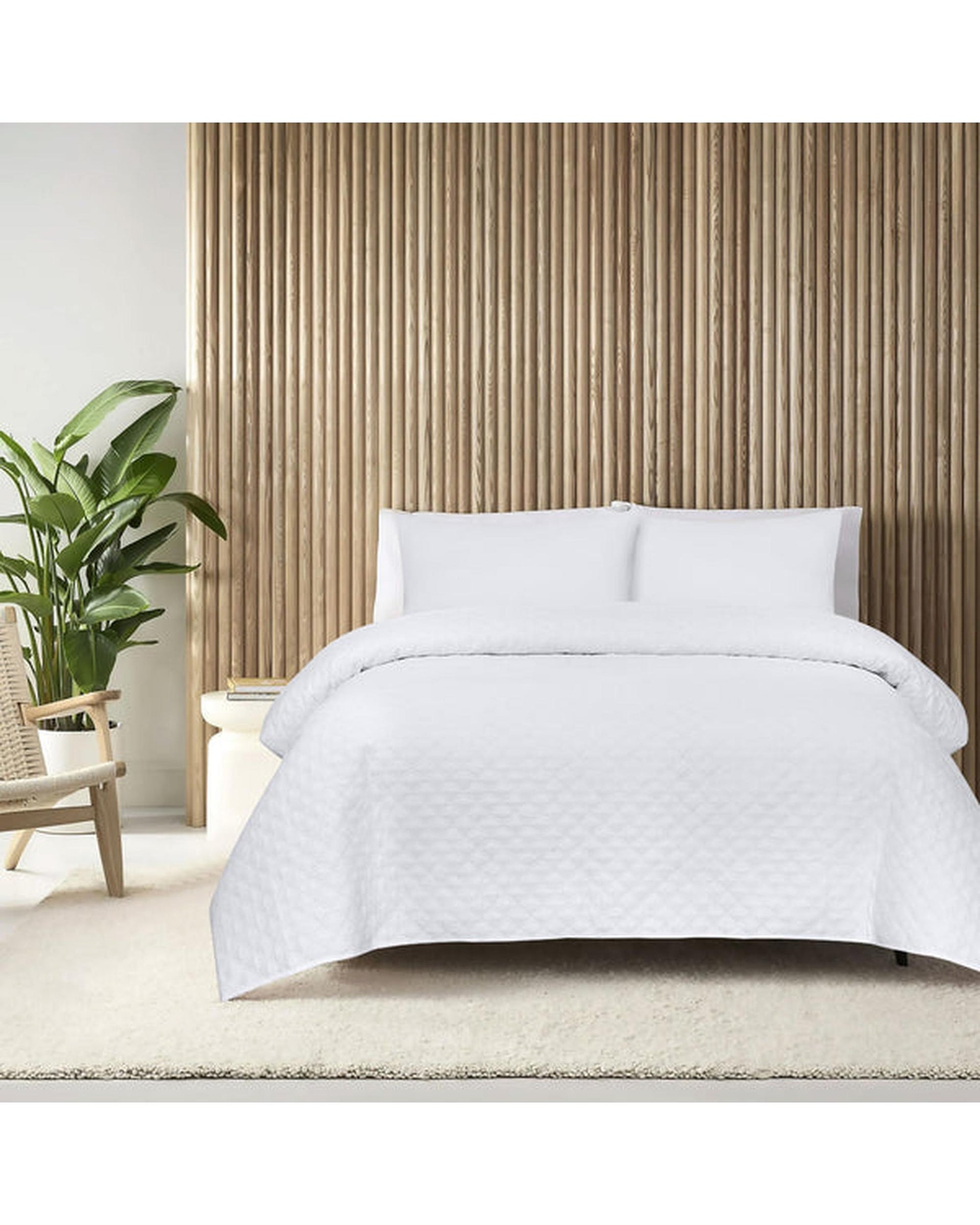 Amsons Ultrasonic Double Coverlet Set - White Amsons