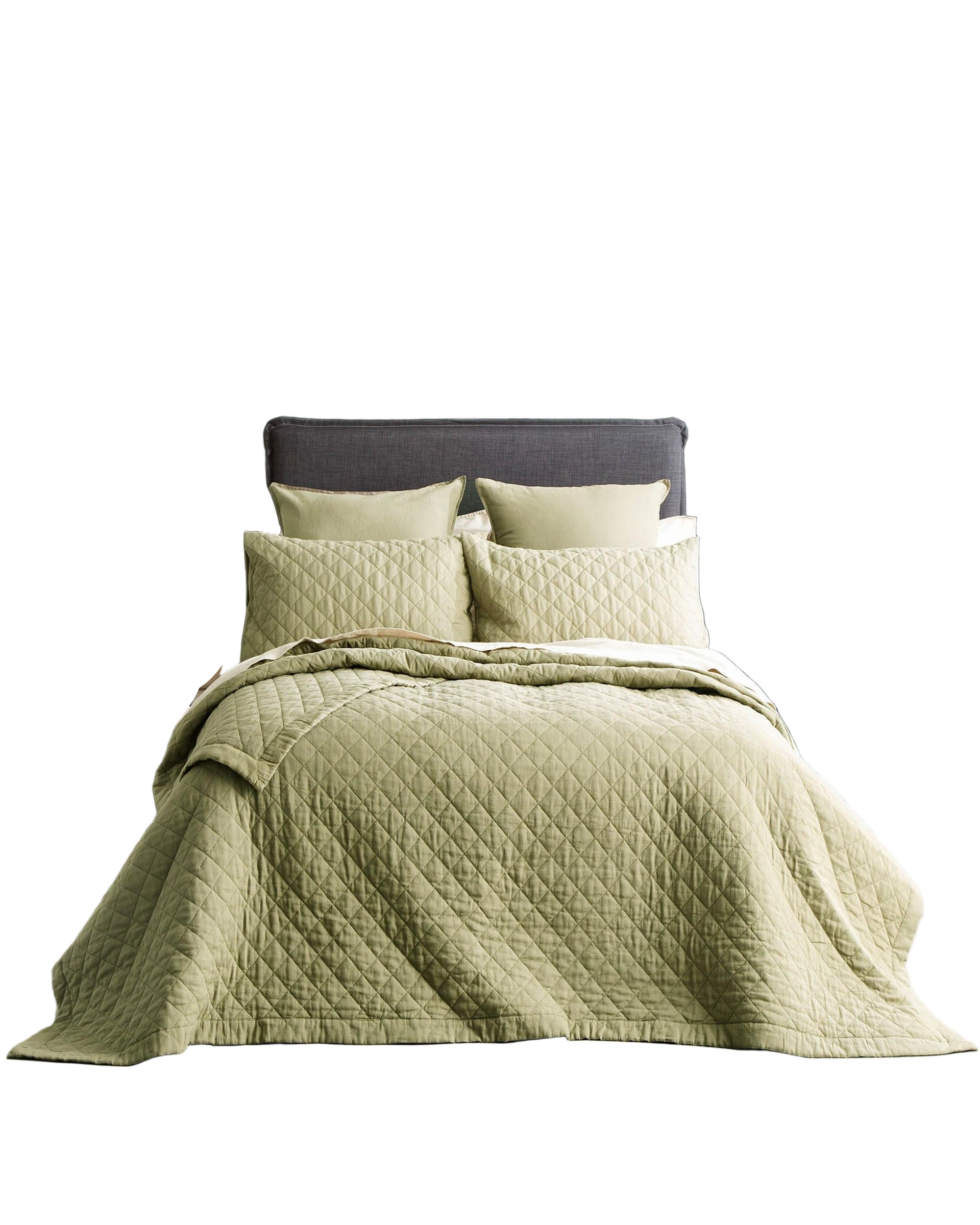 Renee Taylor Cavallo Stone washed French Linen Quilted Bed Coverlet Set - Jade Renee Taylor