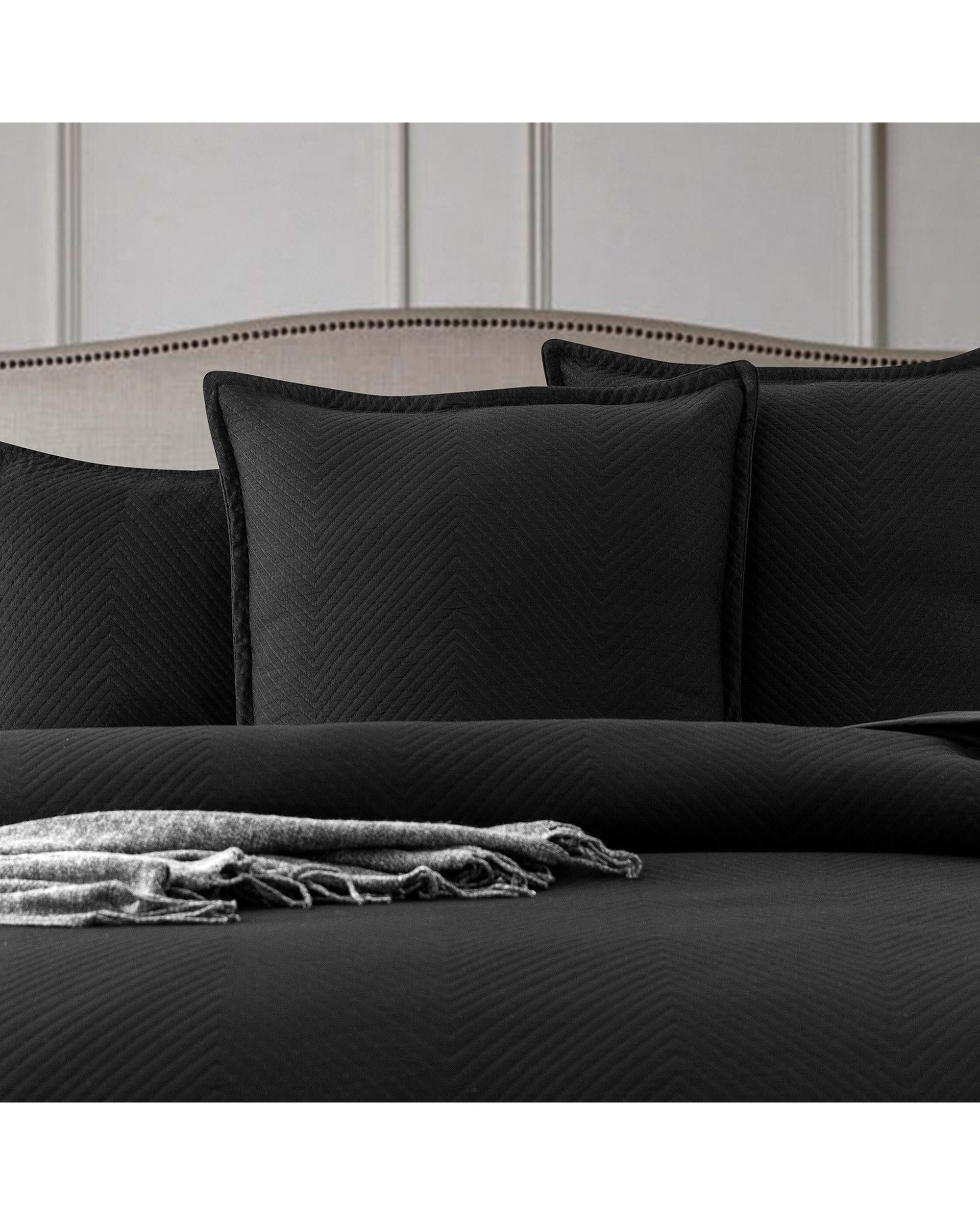 Renee Taylor Chevron Jacquard Quilt Cover Set Black Renee Taylor