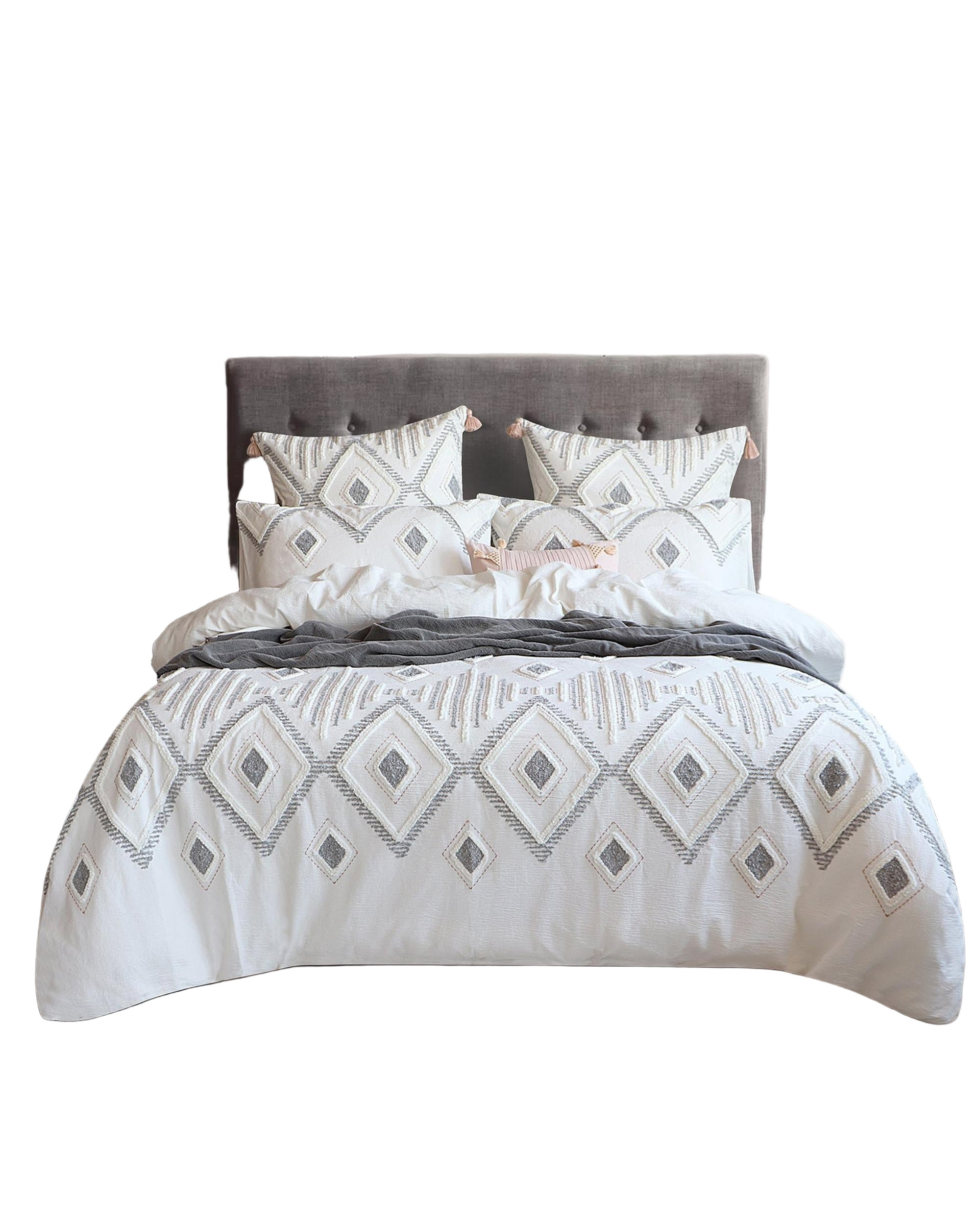Renee Taylor Zuma Stone Washed Tufted Quilt Cover Set Renee Taylor