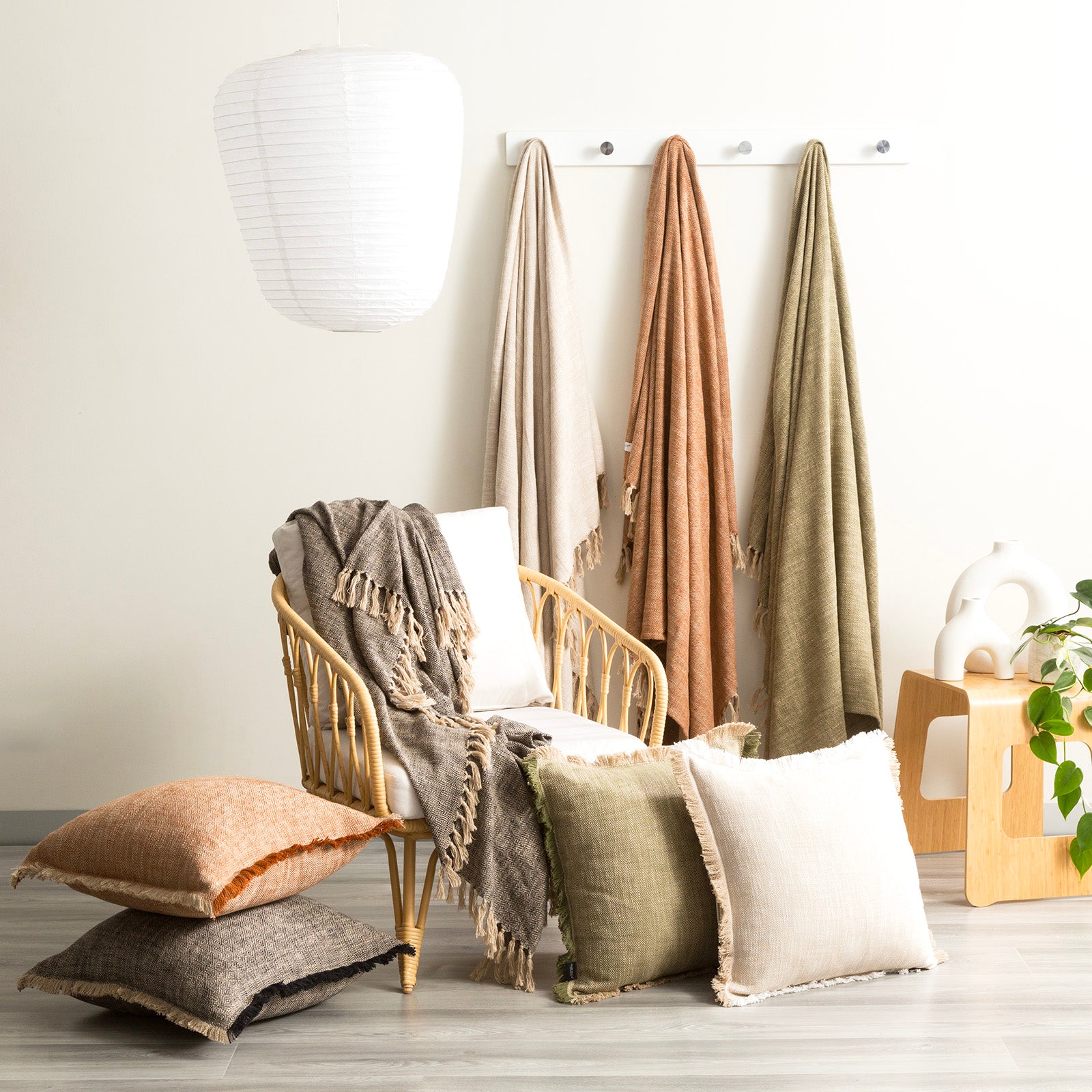 Surrey Chevron Yarn-Dyed Throw 130 x 170 cms Olive