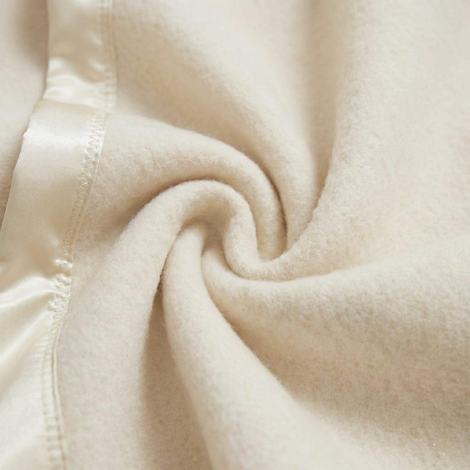Renee Taylor Australian 400 Gsm Merino Wool Blanket