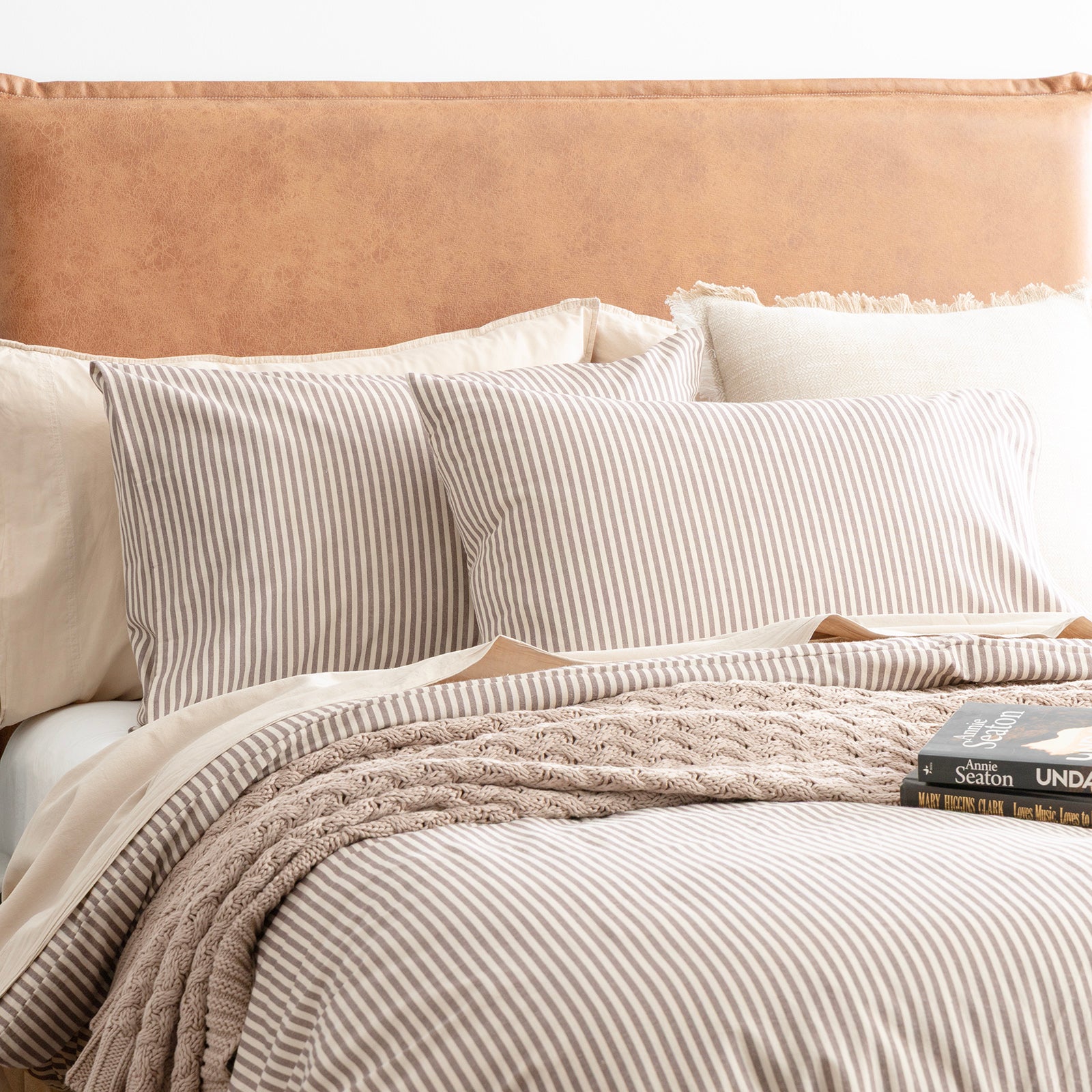 Park Avenue 175 GSM Egyptian Cotton Flannelette Quilt Cover Set Vintage Stripe