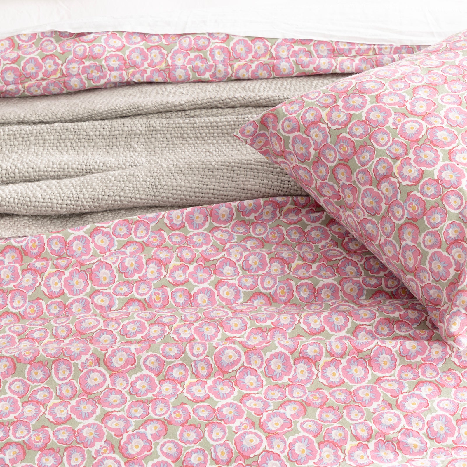 Park Avenue 175 GSM Egyptian Cotton Flannelette Quilt Cover Set Ditty