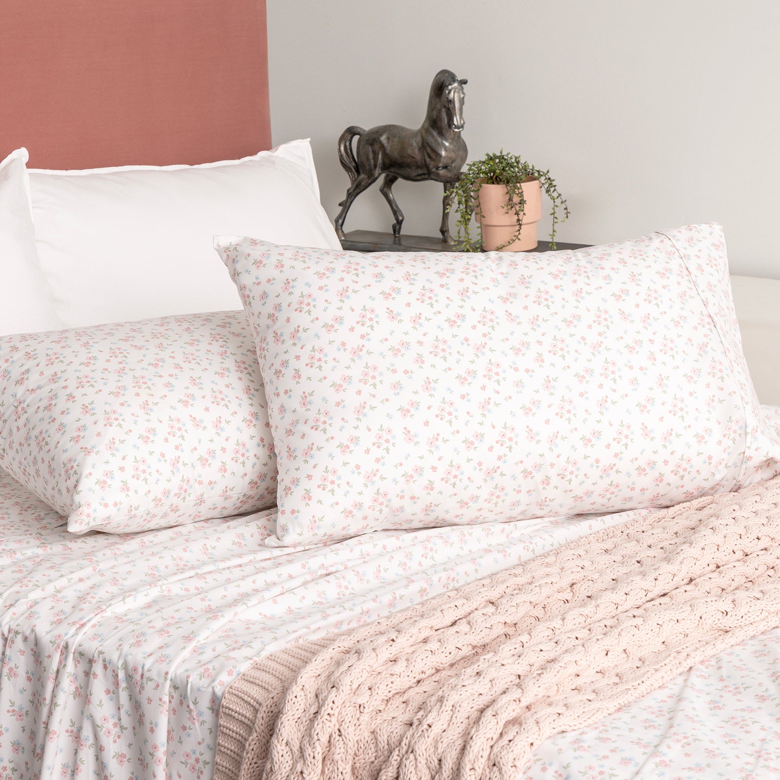 Renee Taylor Ditsy Organic Cotton Patterned Sheet Set