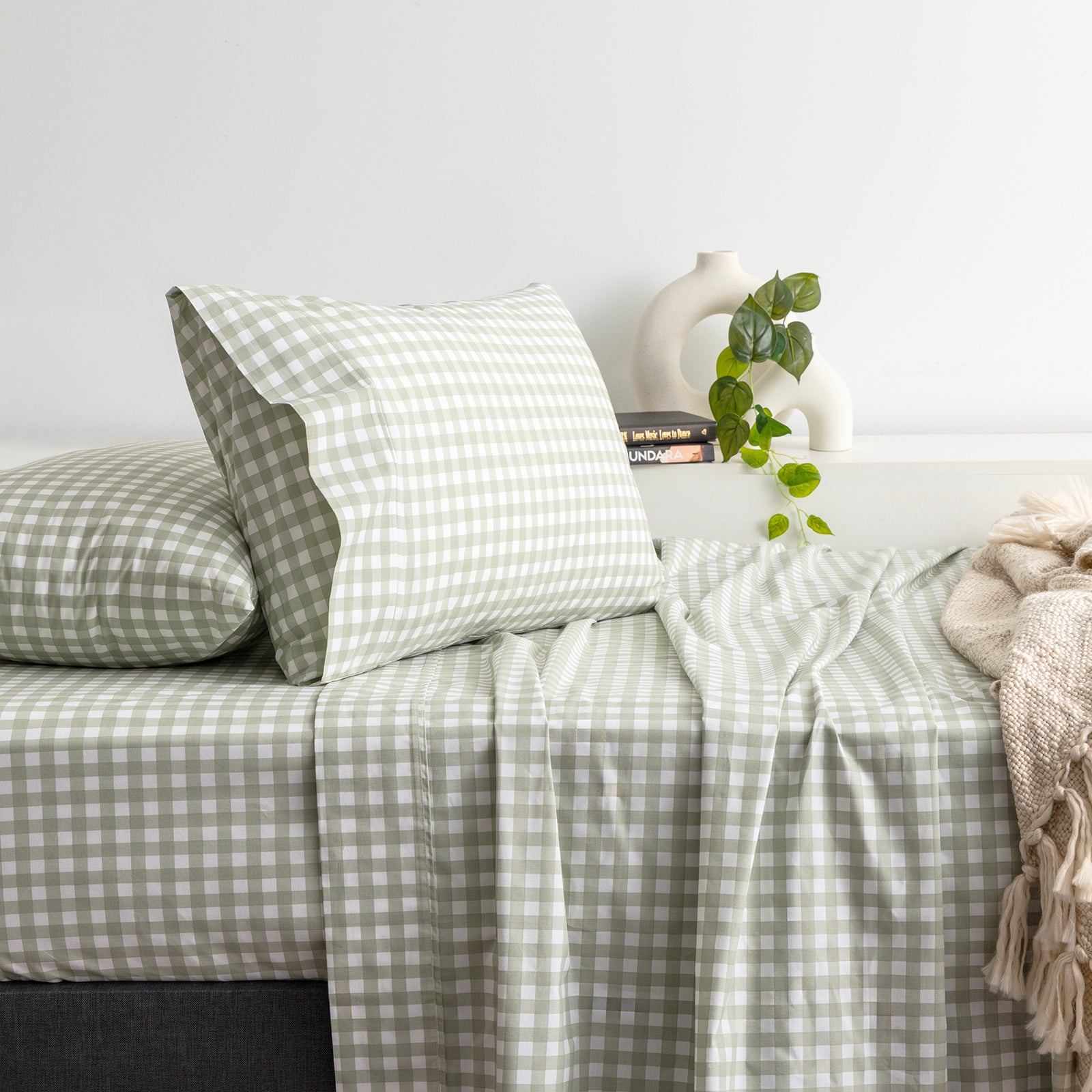 Renee Taylor Stewart Organic Cotton Patterned Sheet Set