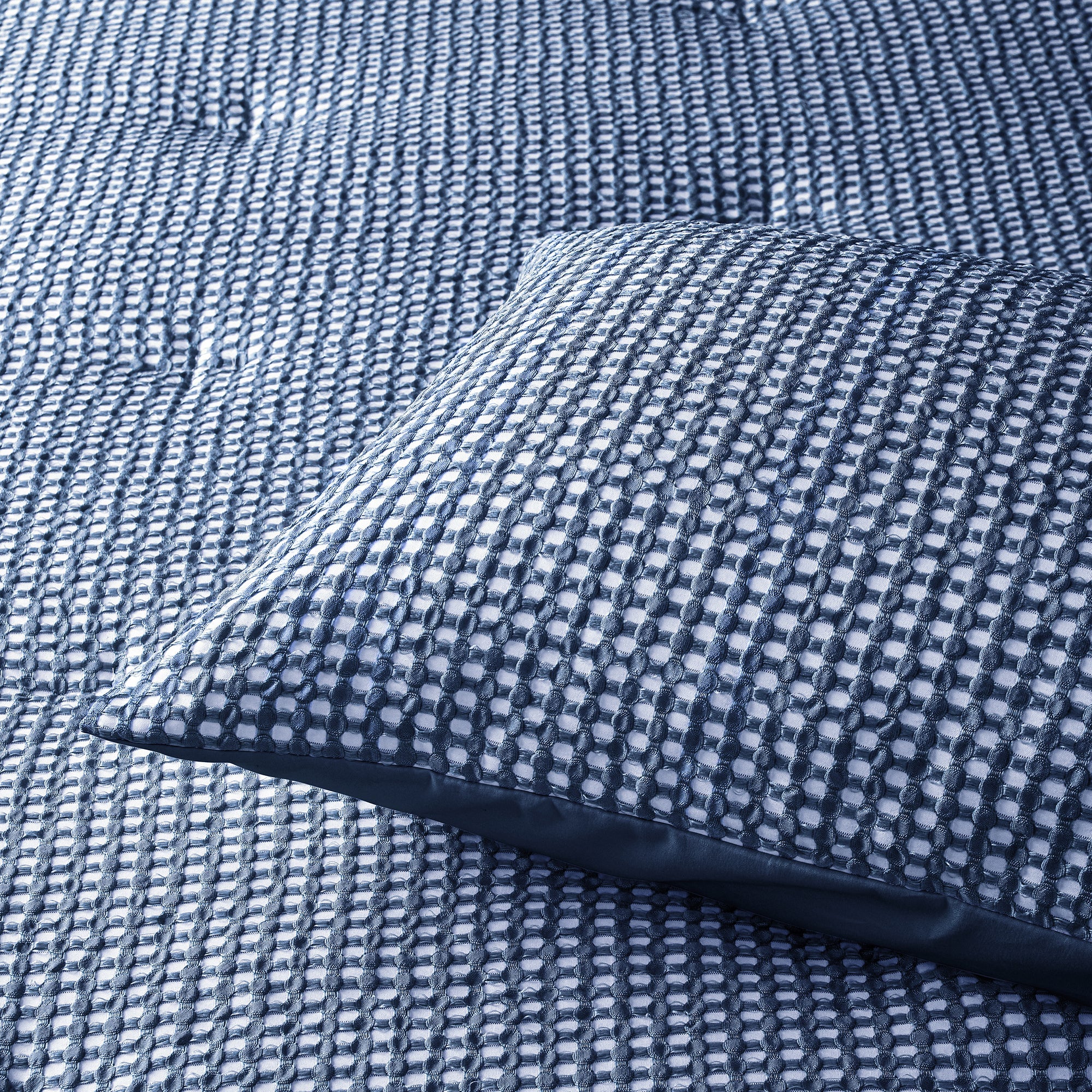 Accessorize | Hokey Pokey Waffle Navy Quilt Cover Set Accessorize