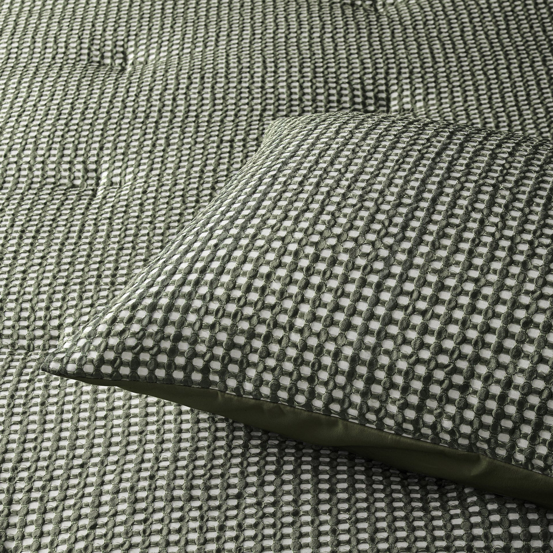 Accessorize | Hokey Pokey Waffle Green Quilt Cover Set Accessorize