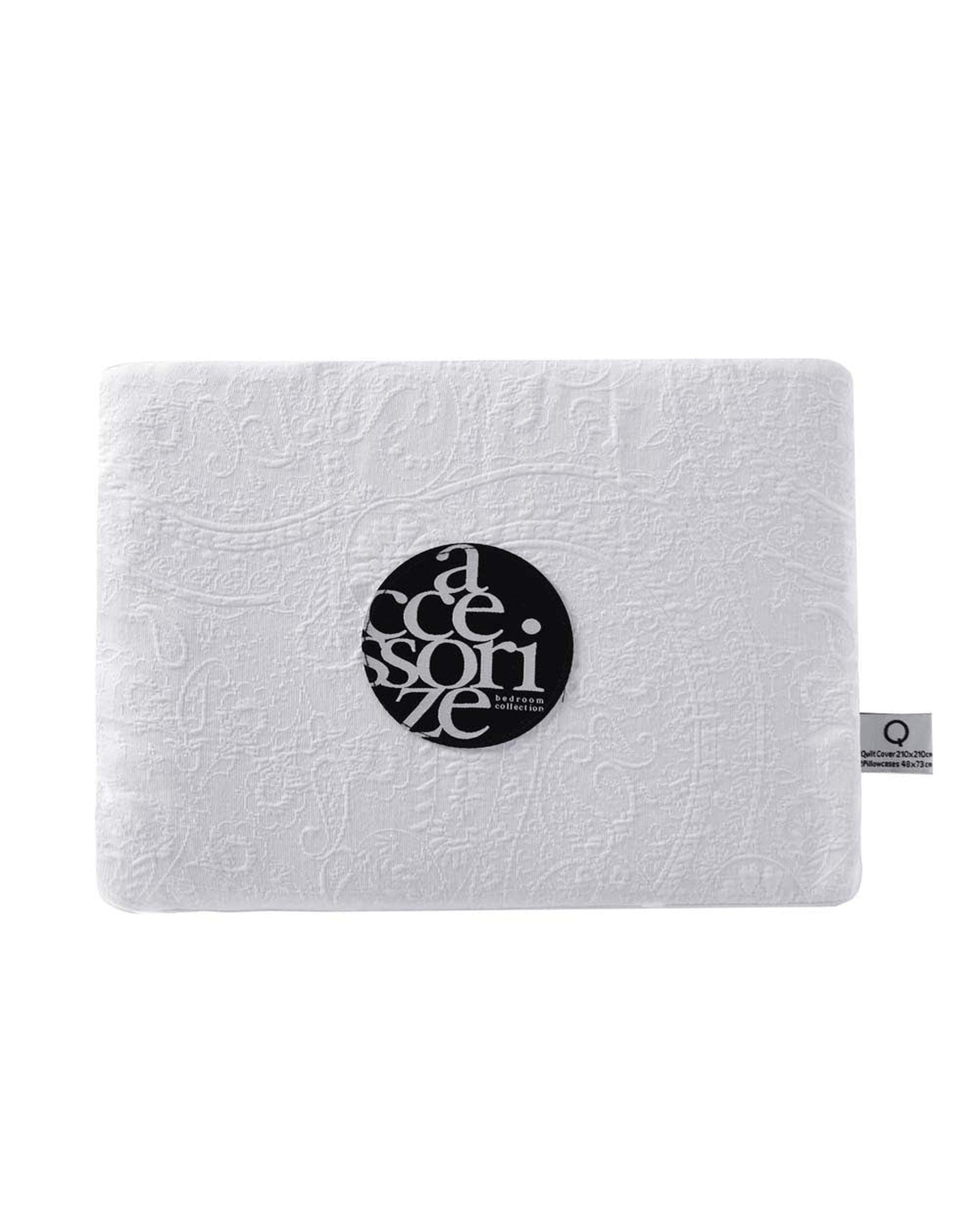 Accessorize Elma White Jacquard Quilt Cover Set - Queen Bed Vintage Design