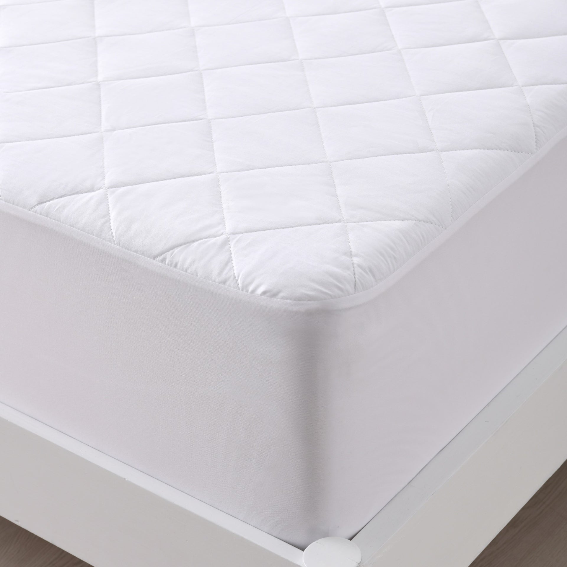 Dreamaker Quilted Cotton Cover Mattress Protector