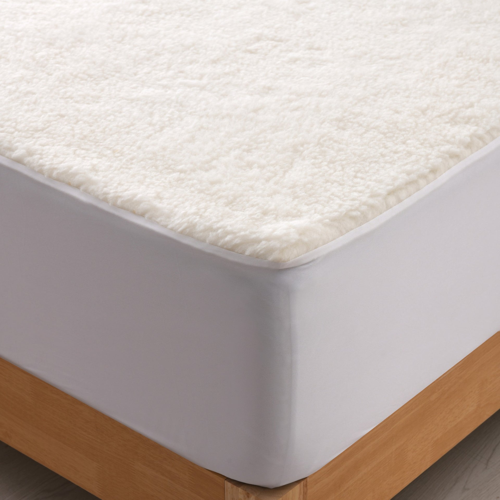 Dreamaker 300Gsm Wool Fleece Mattress Underlay