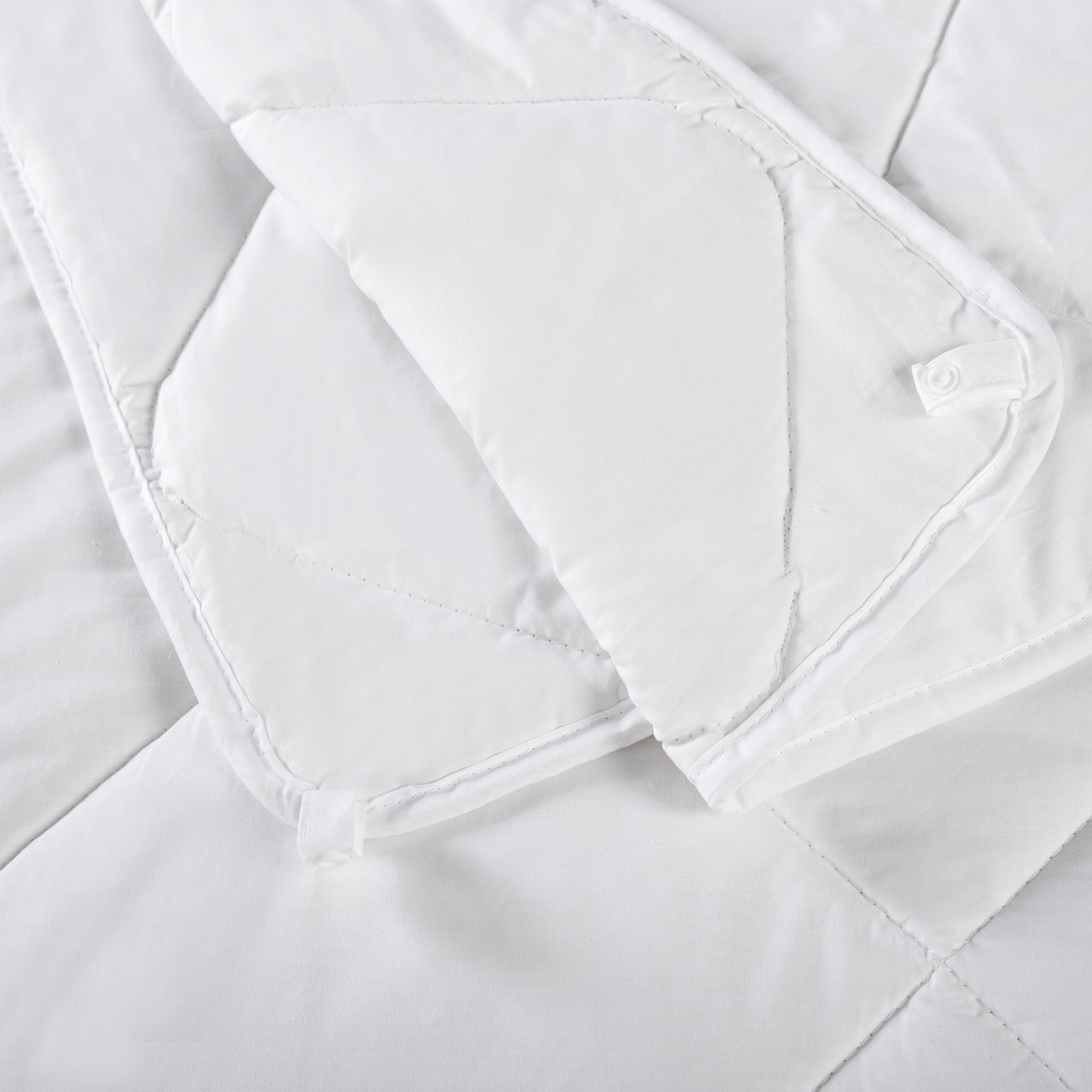 Dreamaker All Season 2 Piece Australian Wool Quilt