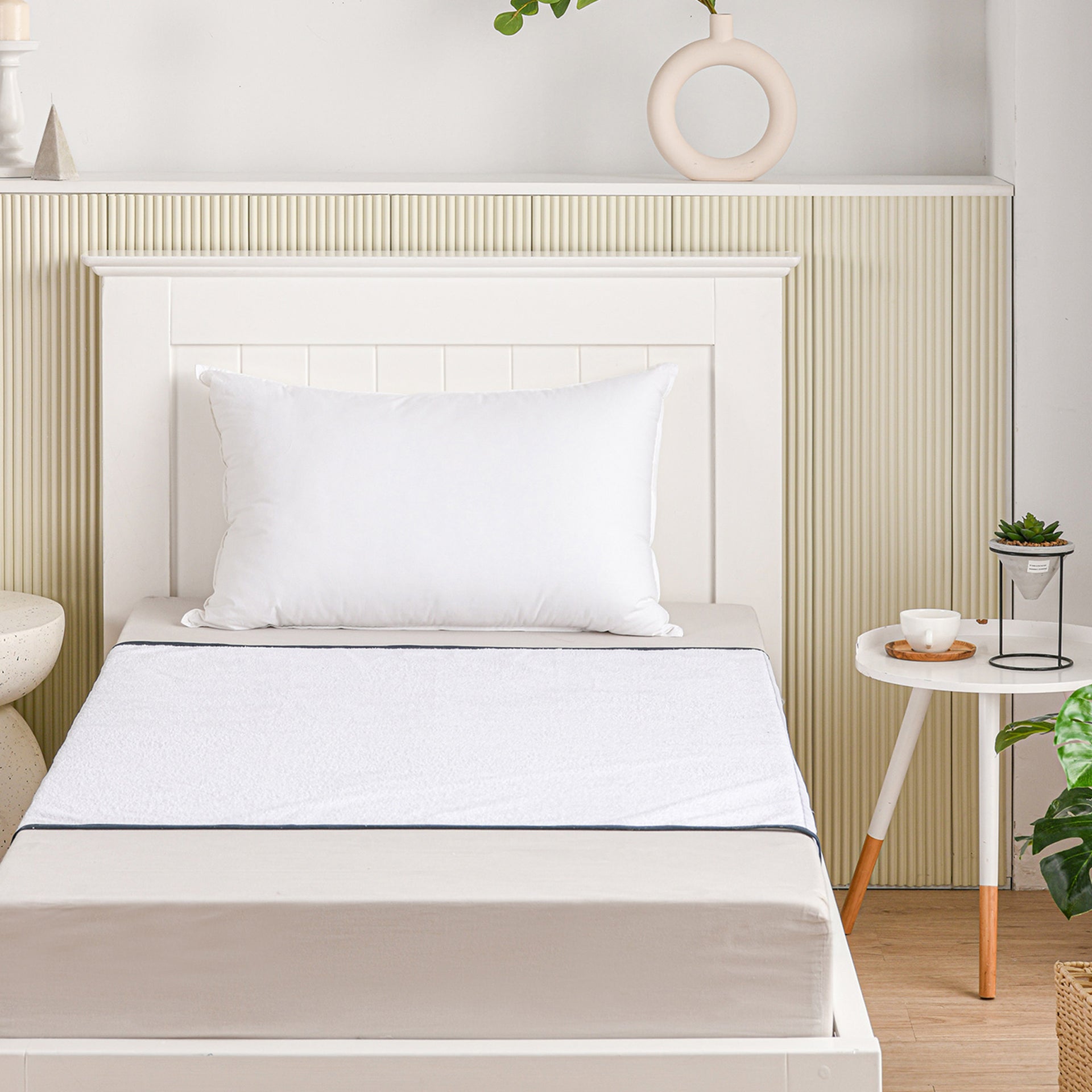 Dreamaker Waterproof Sheet Mattress Protector