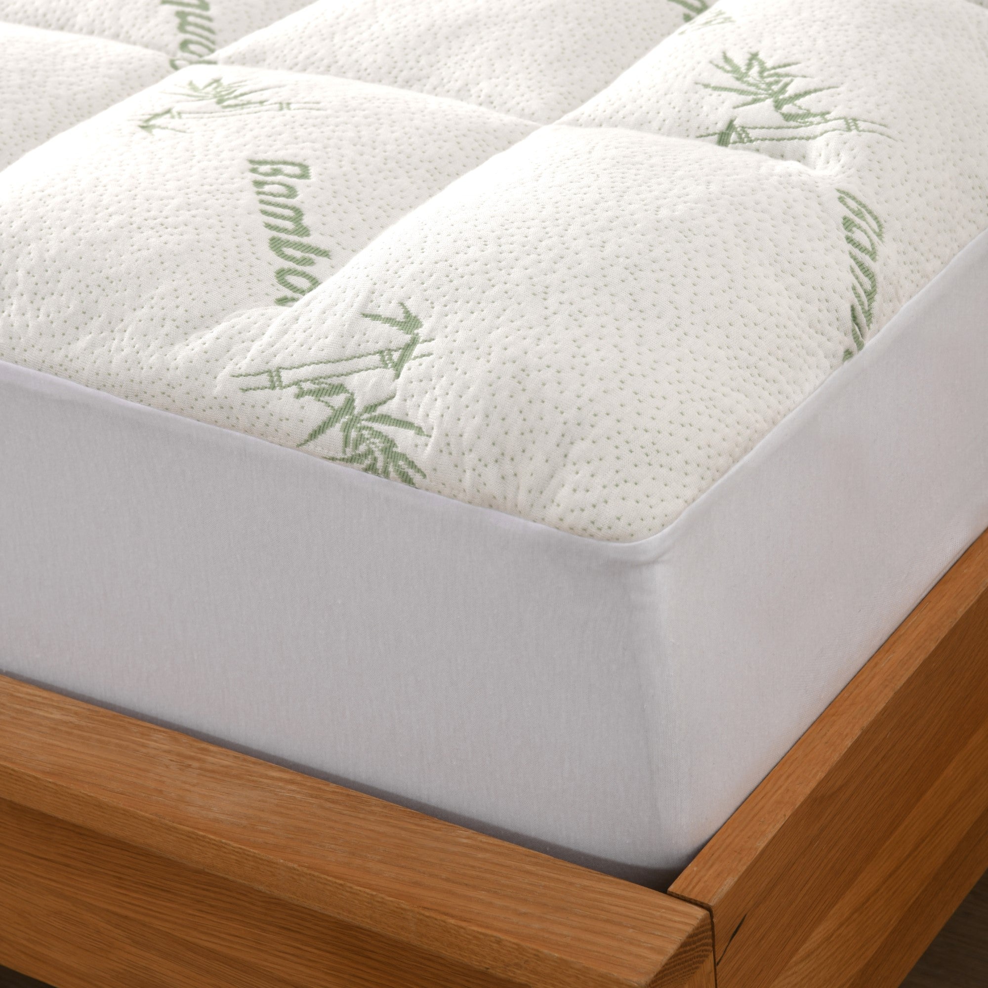 Dreamaker 1000Gsm Bamboo Covered Ball Fibre Mattress Topper