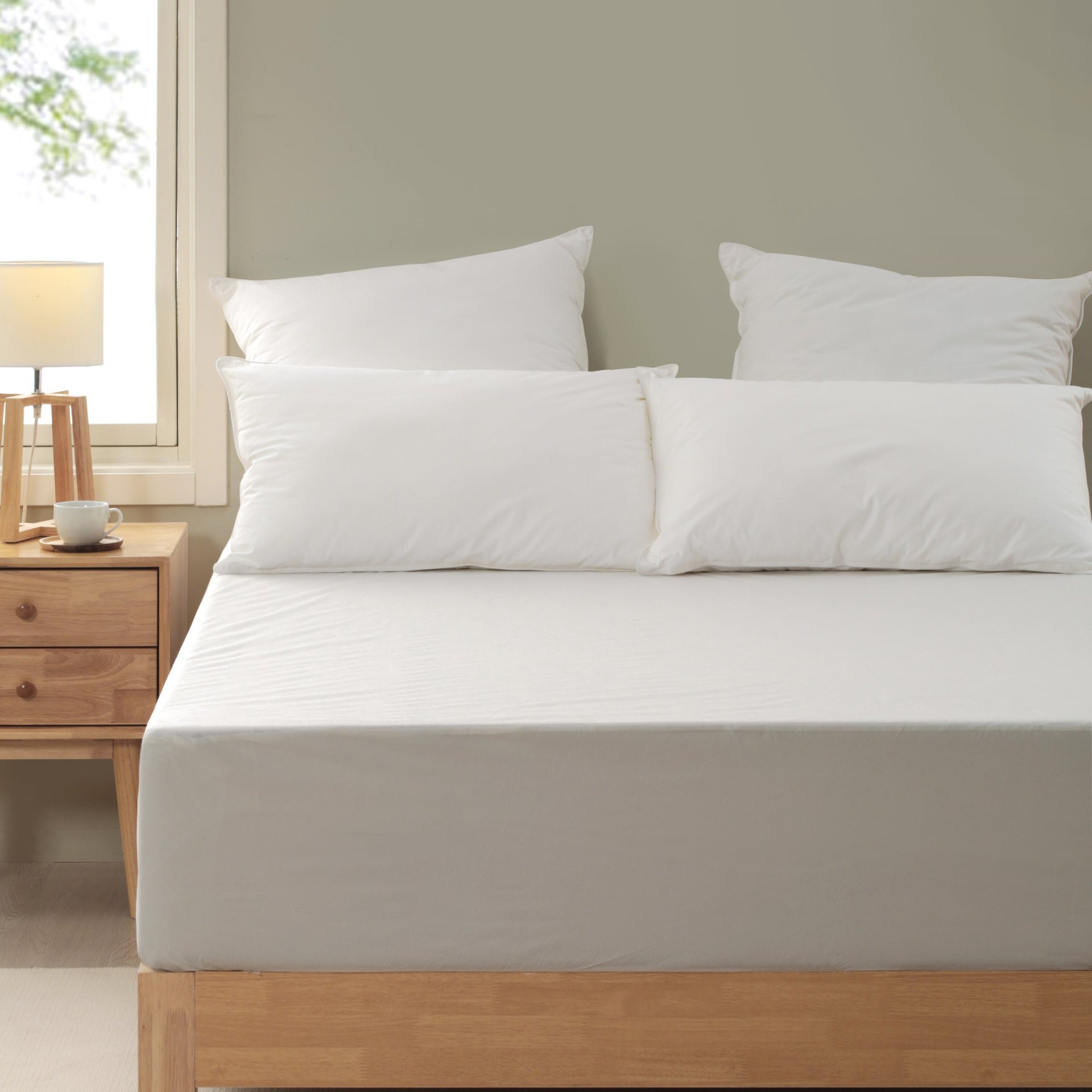 Dreamaker Stain Resistant Waterproof Mattress Protector