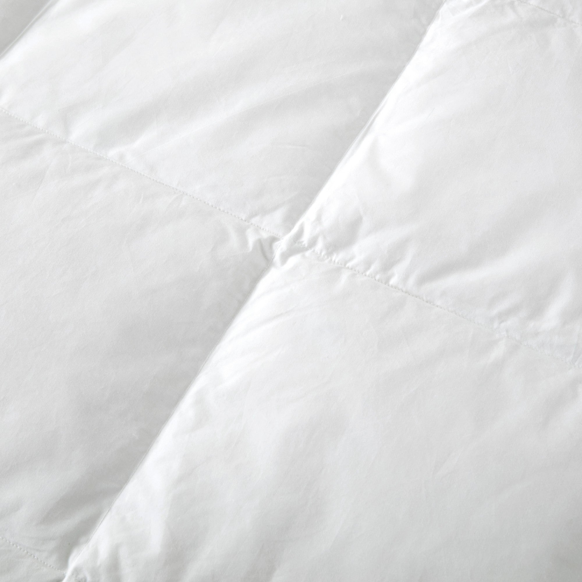 Dreamaker Lightweight Duck Down Quilt