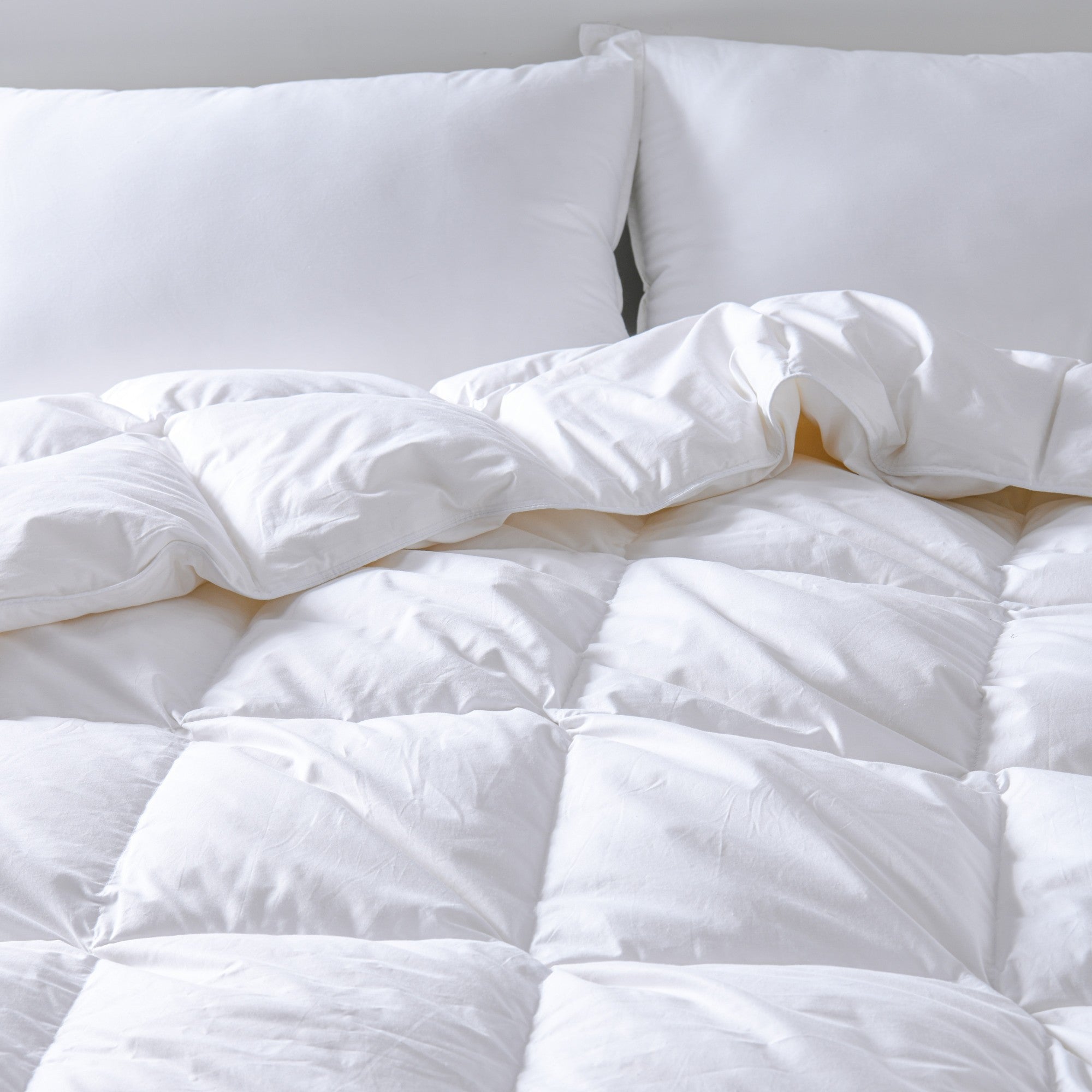 Dreamaker 100% Goose Down Fibre Quilt