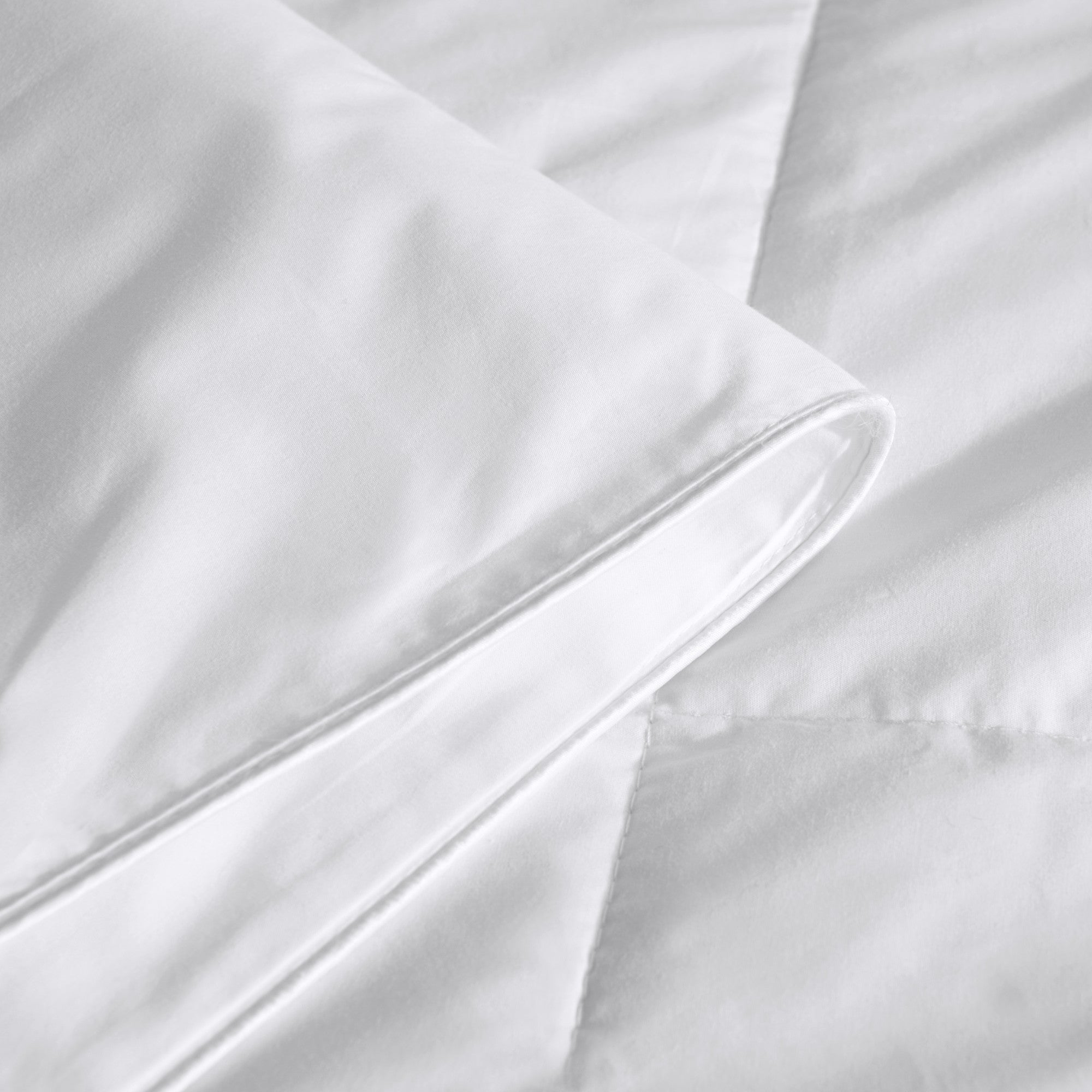 Dreamaker 250Gsm Lightweight Australian Wool Quilt White