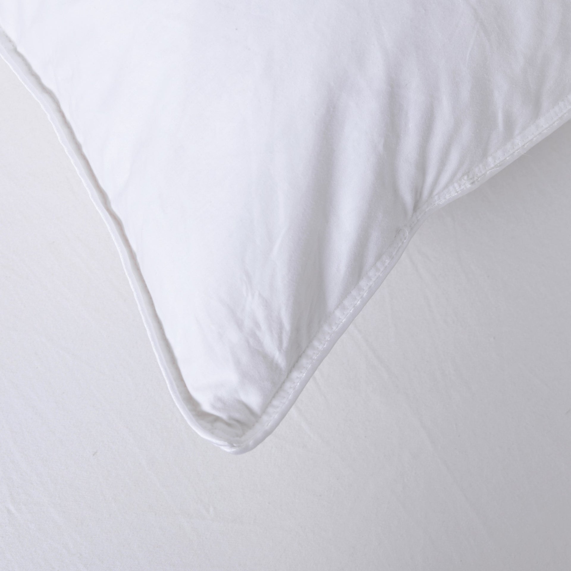 Dreamaker Goose Feather And Down  Pillow