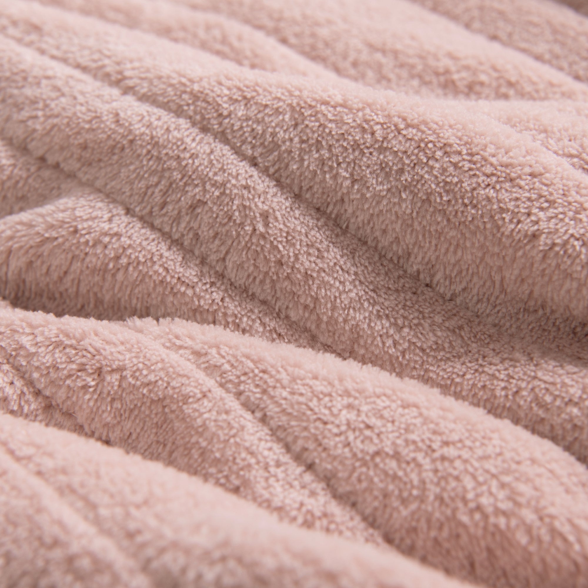 Dreamaker Ston Coral Fleece Heated Throw Blush 130X160Cm