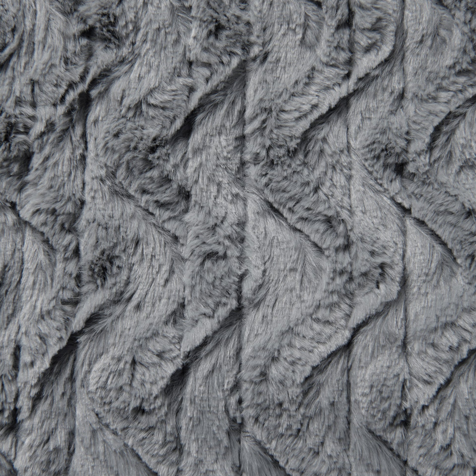 Dreamaker Felix 500Gsm Faux Fur Heated Throw Silver 130X160Cm