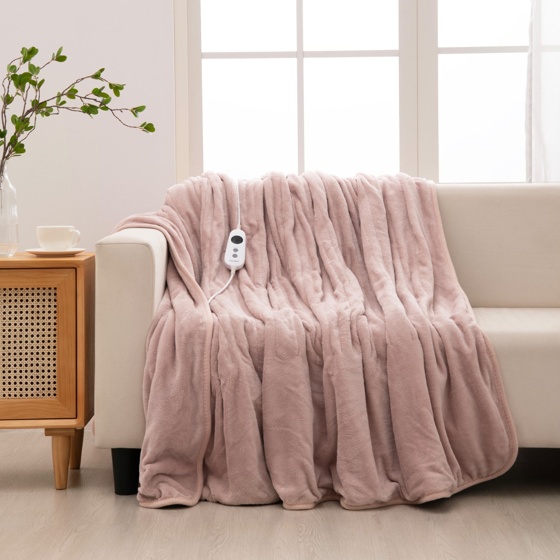 Dreamaker Ston Coral Fleece Heated Throw Blush Pink 180X200Cm