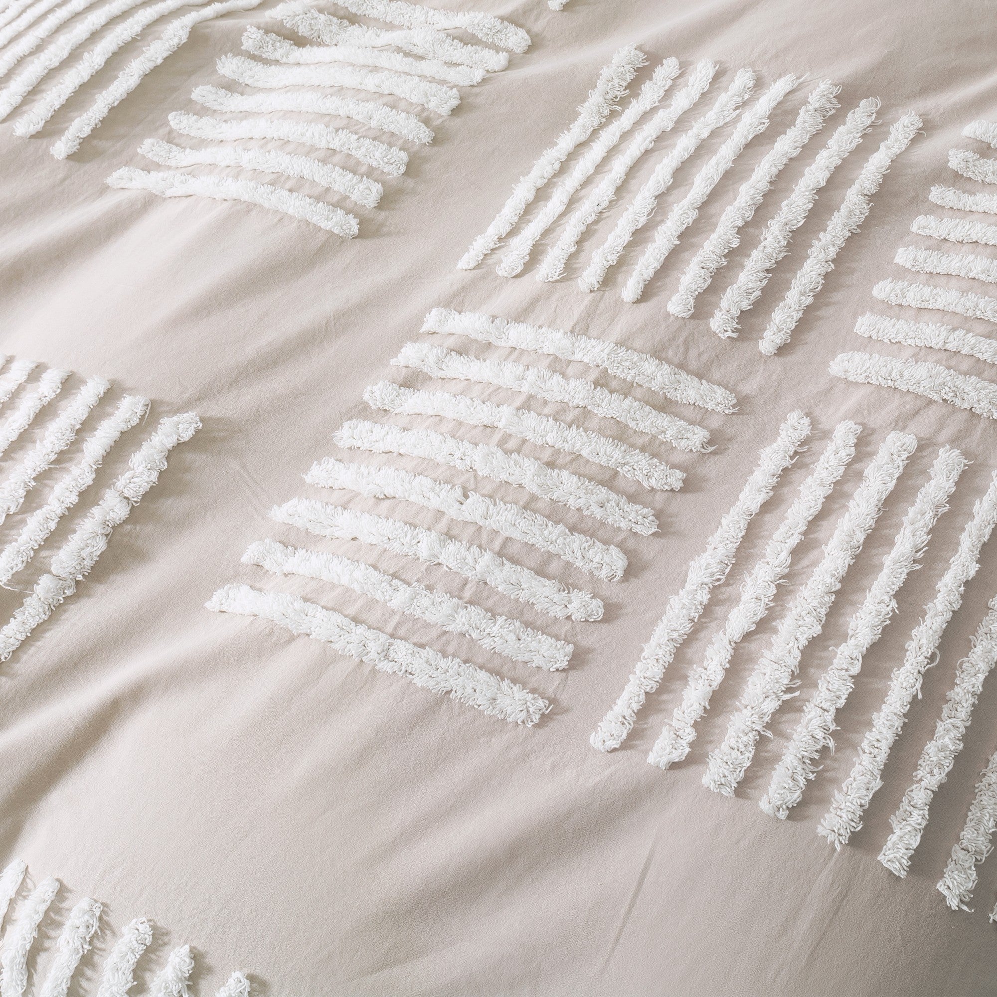 Dreamaker Tufted Washed Vintage Cotton Quilt Cover Set Salma