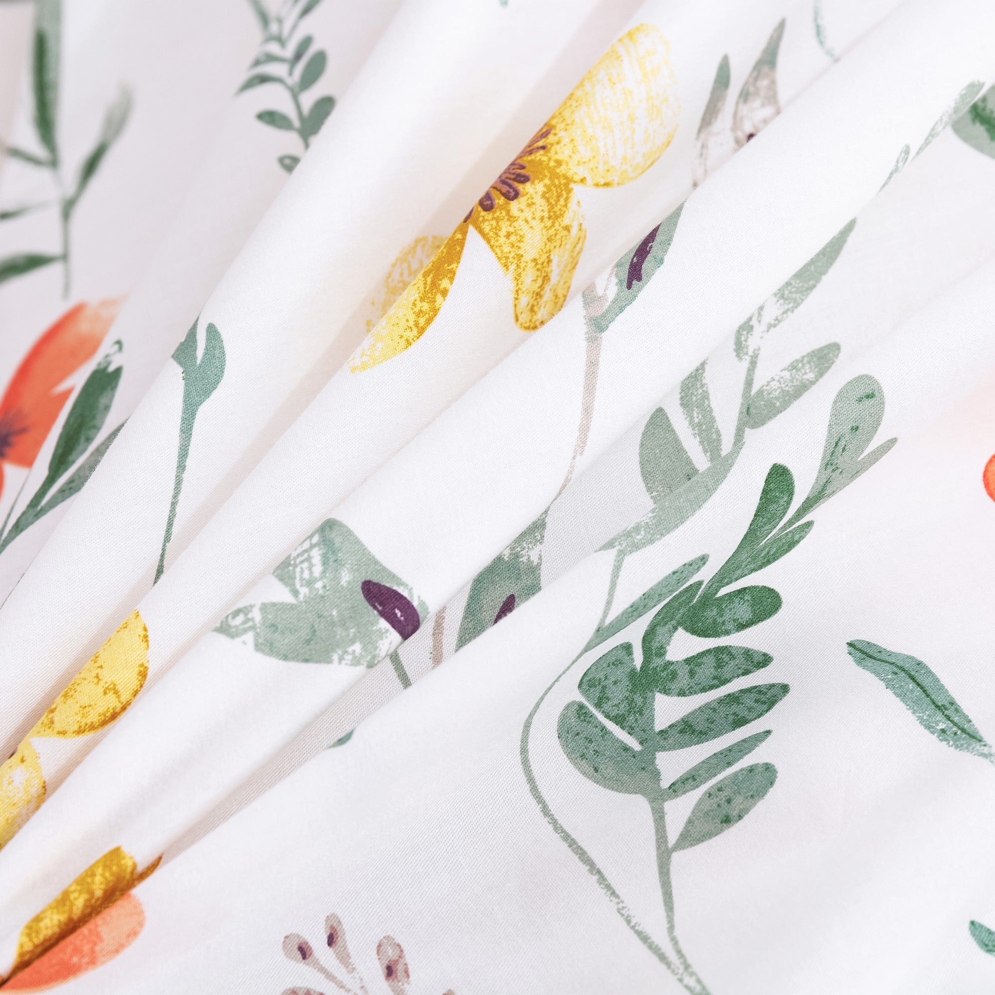Dreamaker Daisycotton Quilt Cover Set