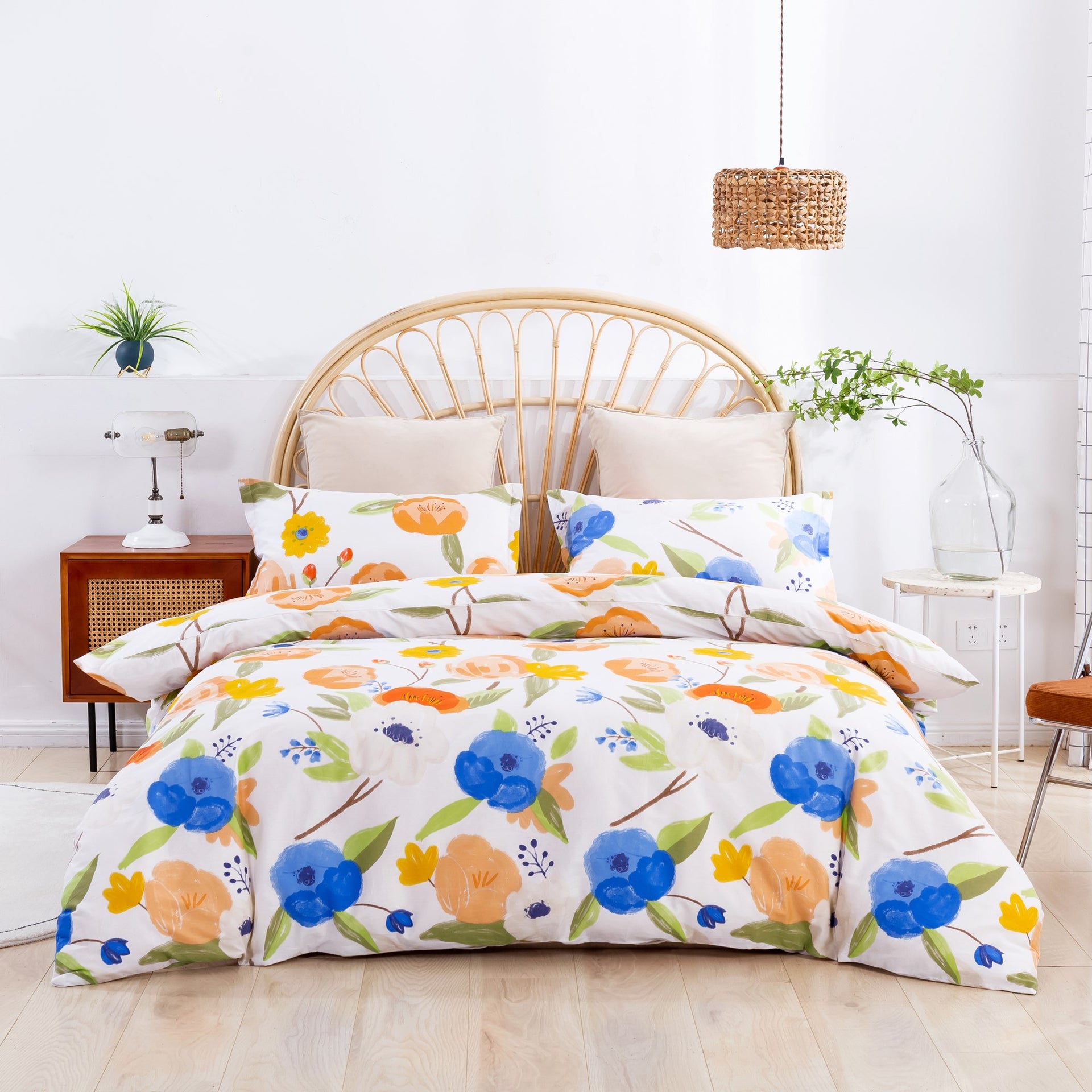 Dreamaker Lily Orangecotton Quilt Cover Set