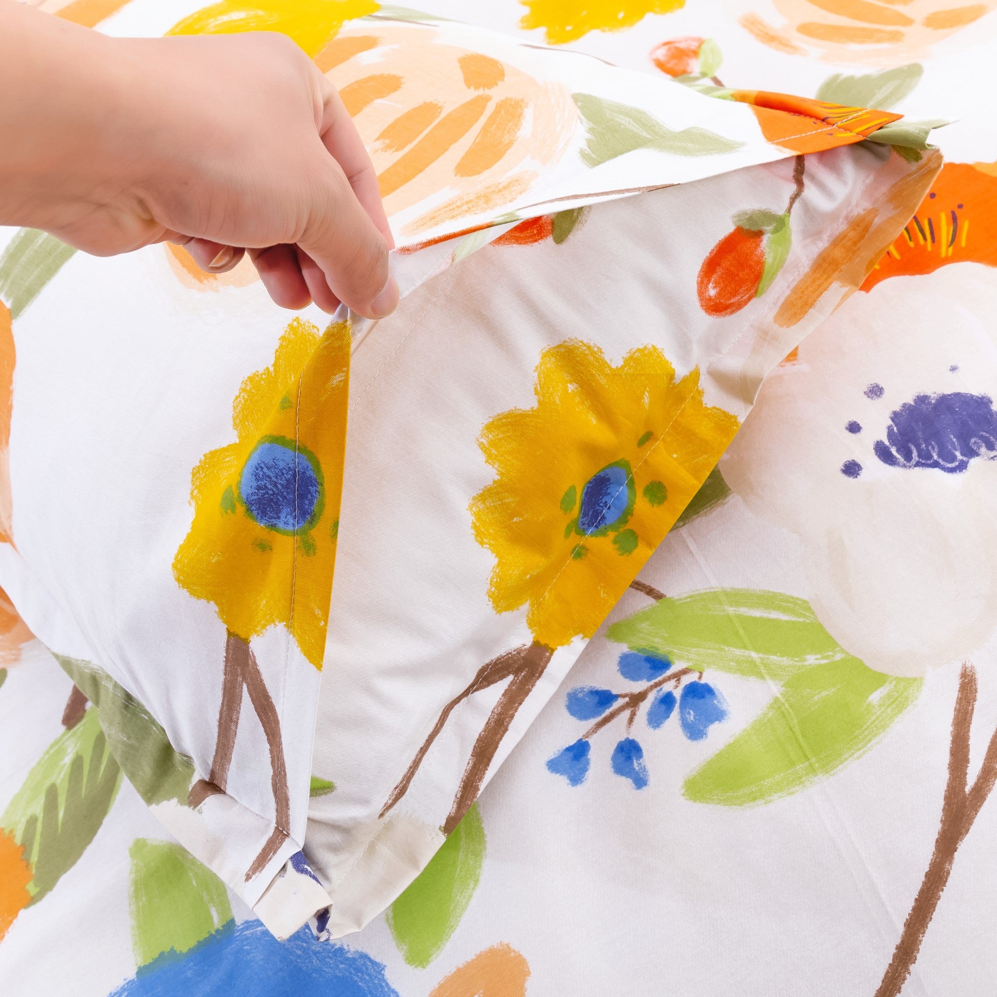 Dreamaker Lily Orangecotton Quilt Cover Set