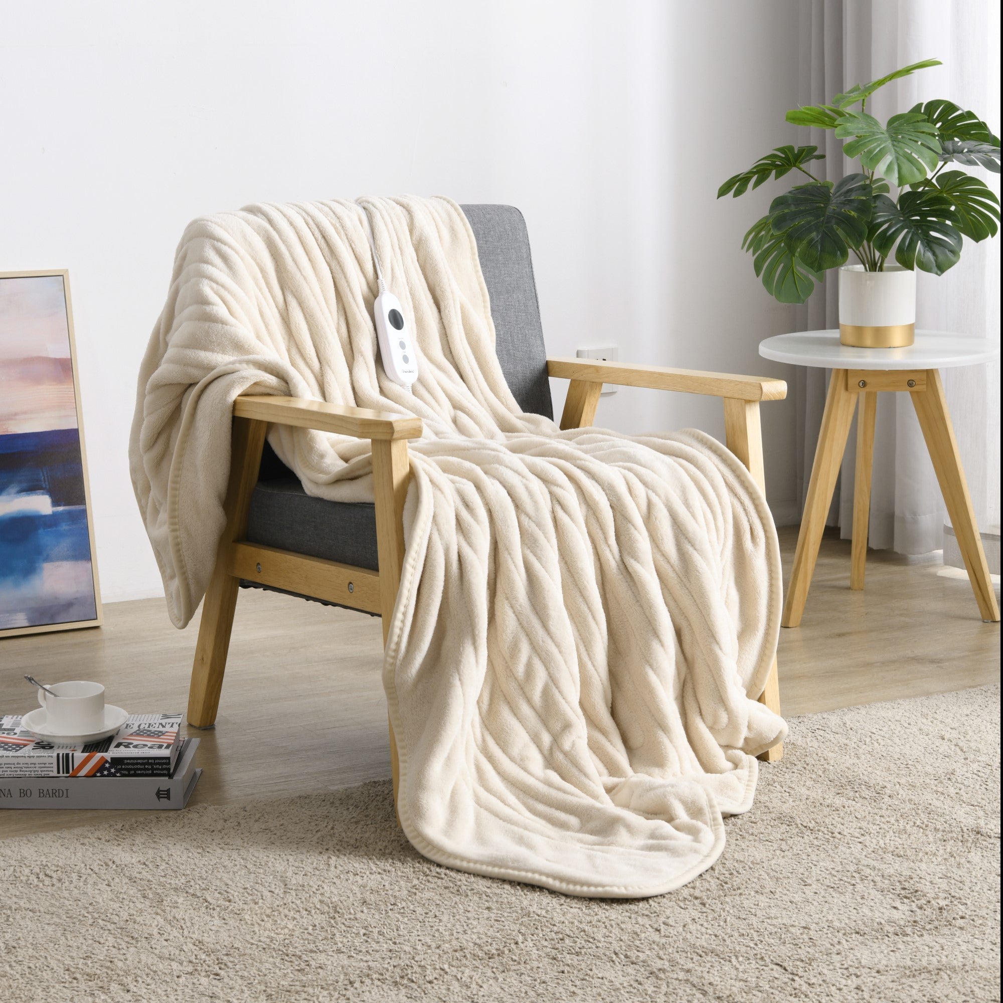 Dreamaker Ston Coral Fleece Heated Throw Cream 130X160Cm
