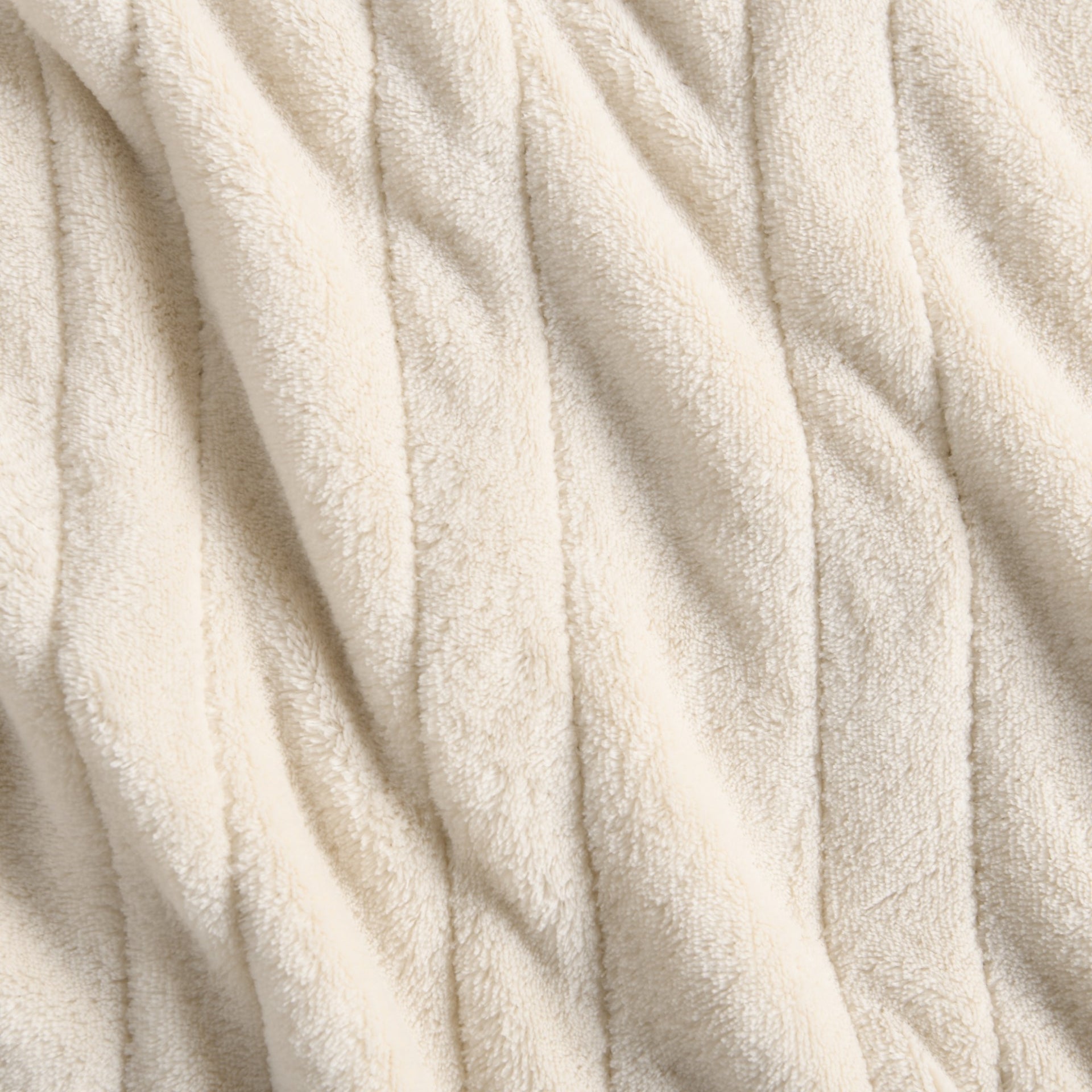 Dreamaker Ston Coral Fleece Heated Throw 180X200Cm Cream