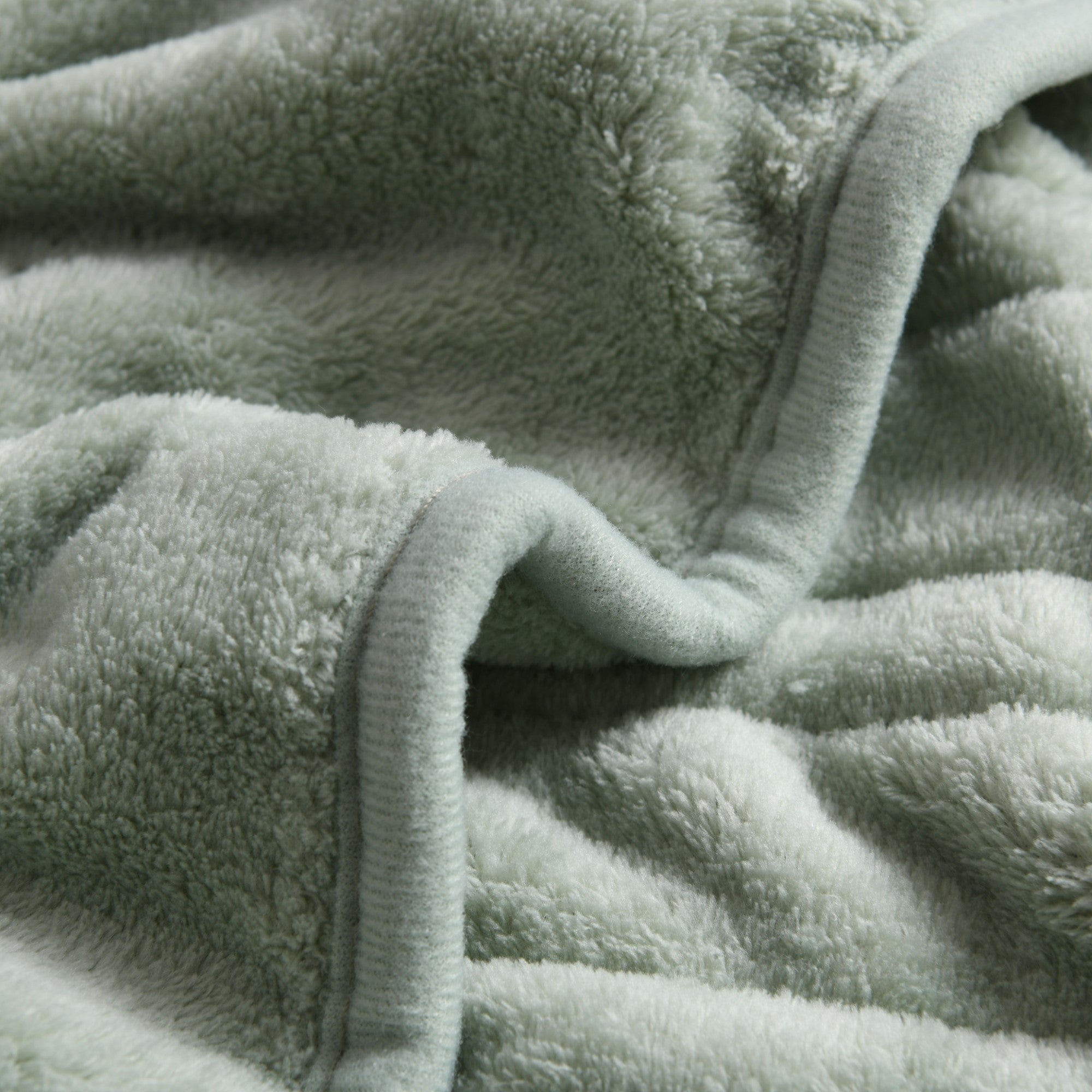 Dreamaker Ston Coral Fleece Heated Throw 180X200Cm Sage