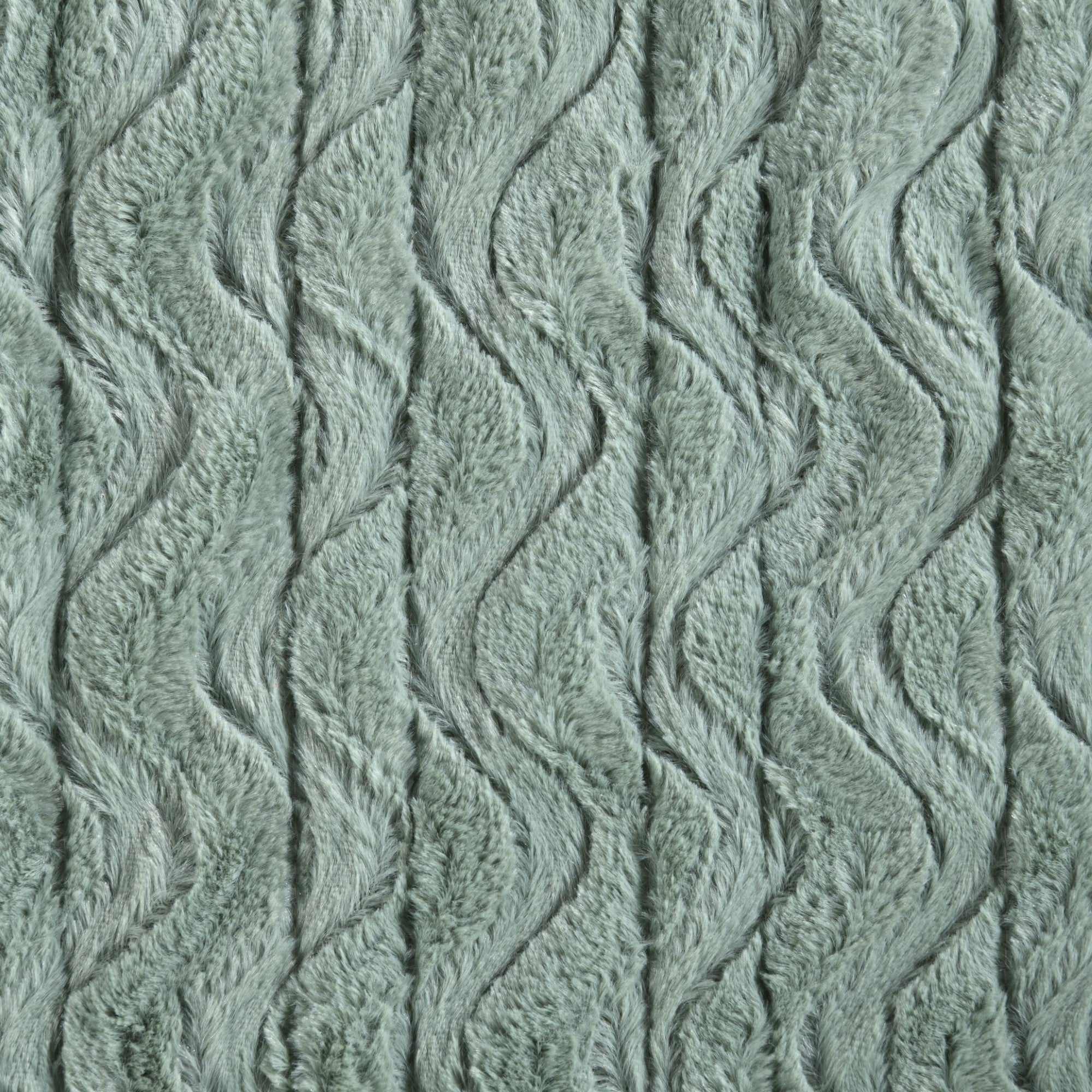 Dreamaker Felix 500Gsm Faux Fur Heated Throw Leaf 130X160Cm