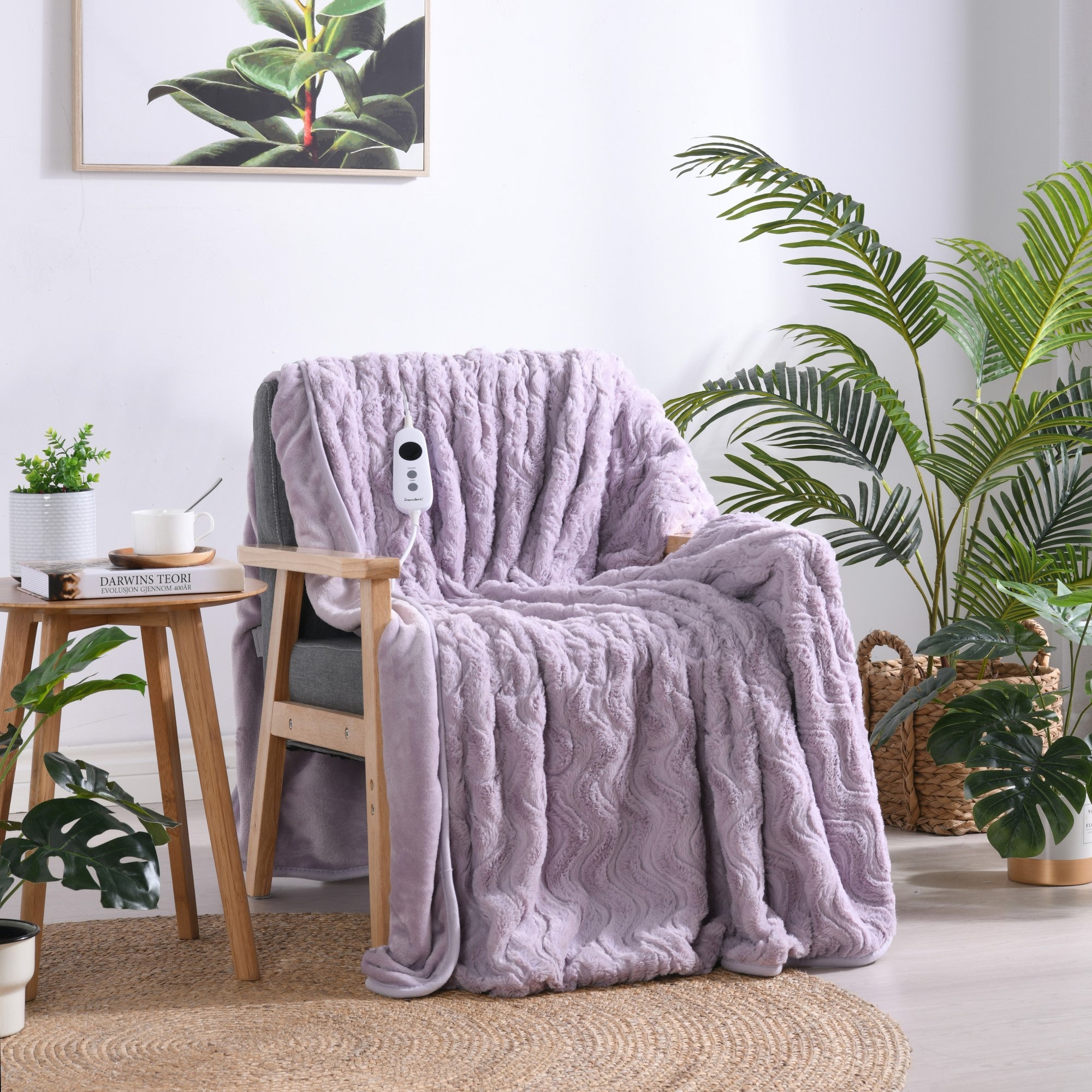Dreamaker Felix 500Gsm Faux Fur Heated Throw Extra Large Lavender 180X200Cm