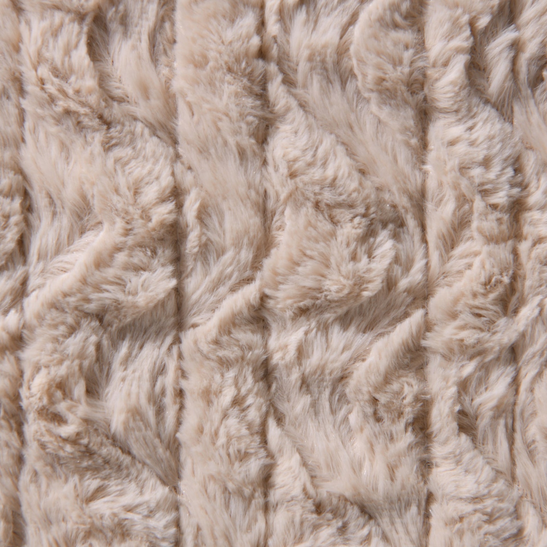 Dreamaker Felix 500Gsm Faux Fur Heated Throw Extra Large Natural 180X200Cm