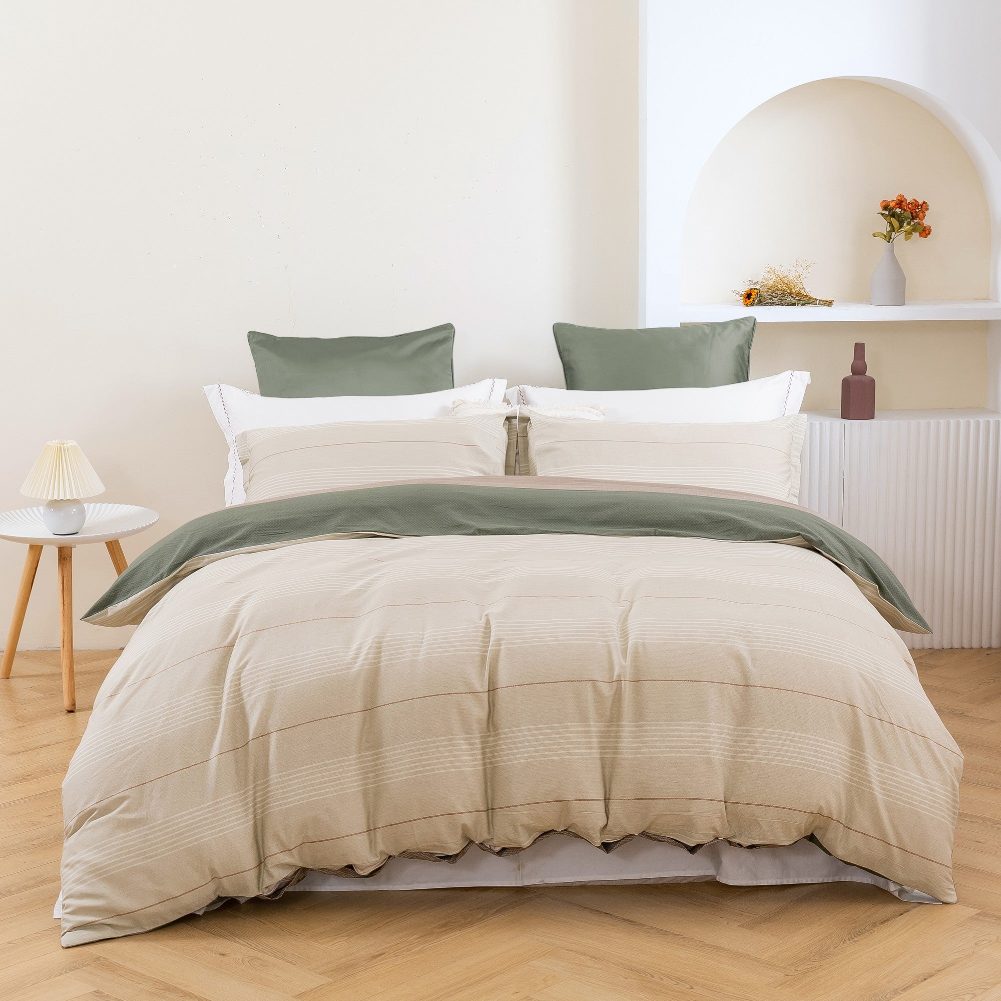 Dreamaker Canyoncotton Reversible Quilt Cover Set