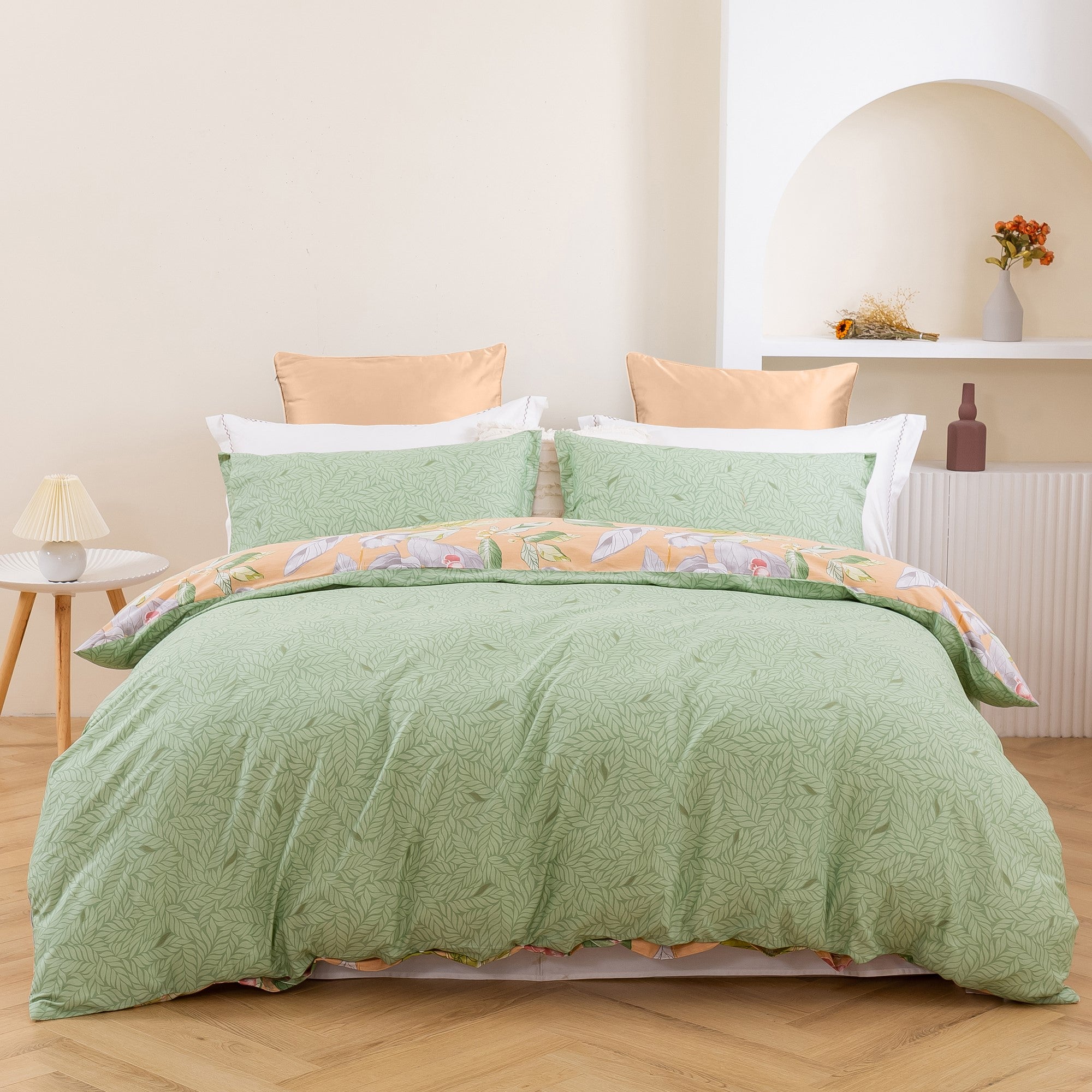 Dreamaker Peach Lilycotton Reversible Quilt Cover Set