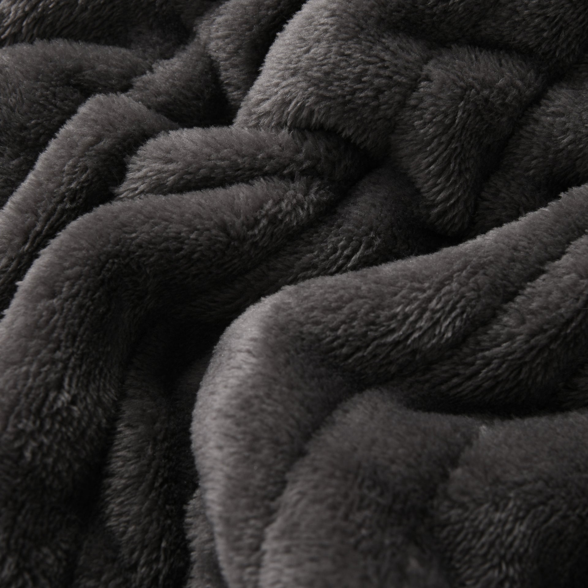 Dreamaker Faux Mink Heated Throw 160X120Cm Silver With White Tip