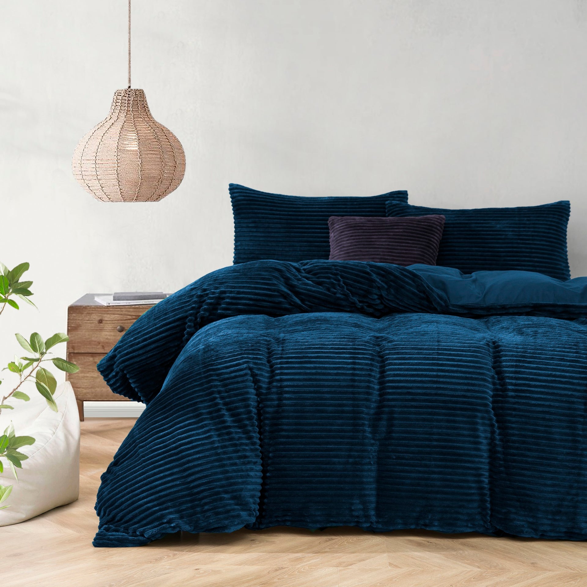 Dreamaker Embossed Fleece Quilt Cover Set Teal