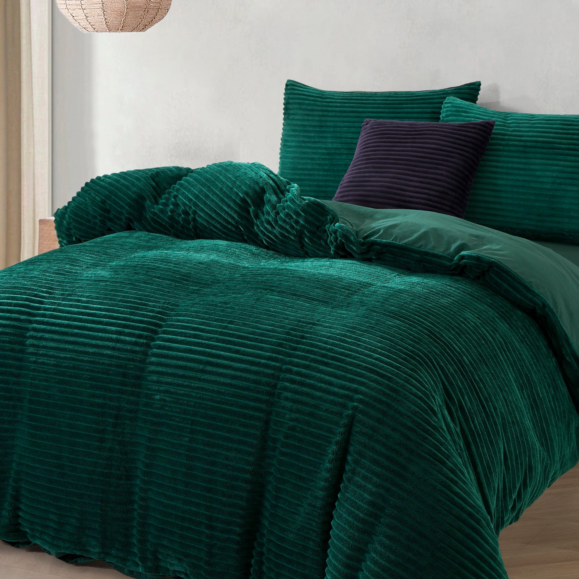 Dreamaker Embossed Fleece Quilt Cover Set Emerald