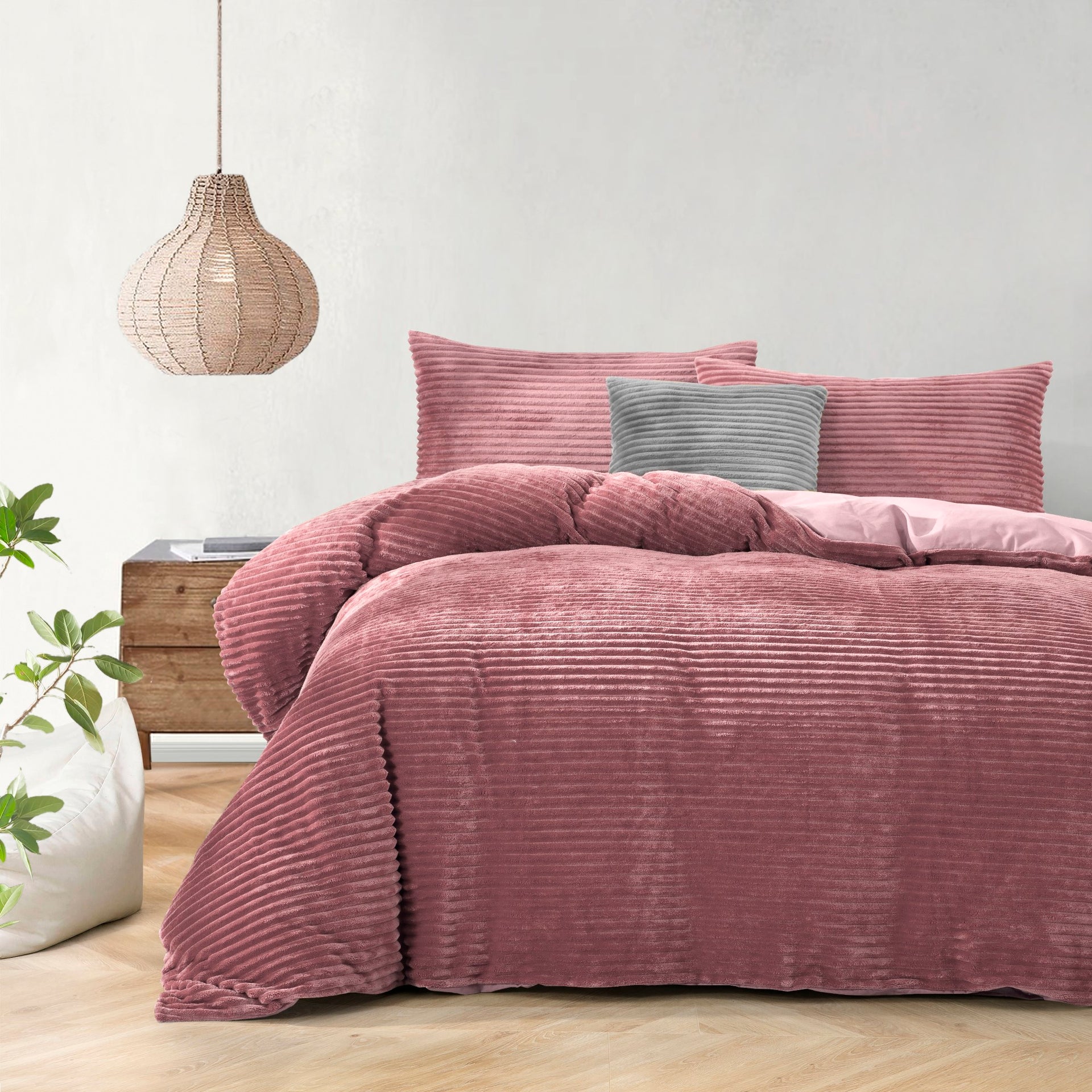 Dreamaker Embossed Fleece Quilt Cover Set Blush