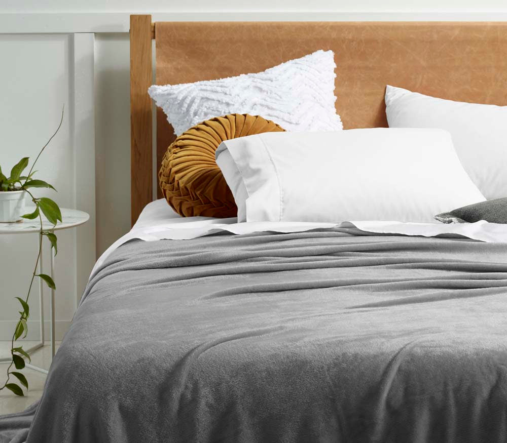 Accessorize Super Soft Blanket - Grey Accessorize