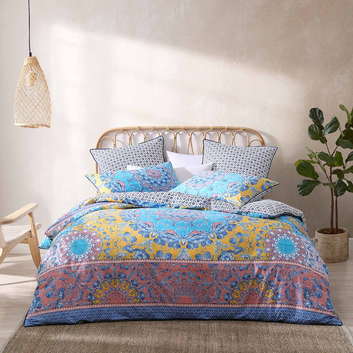 Logan & Mason 100% COTTON AVILA BLUE QUILT COVER SET Logan & Mason