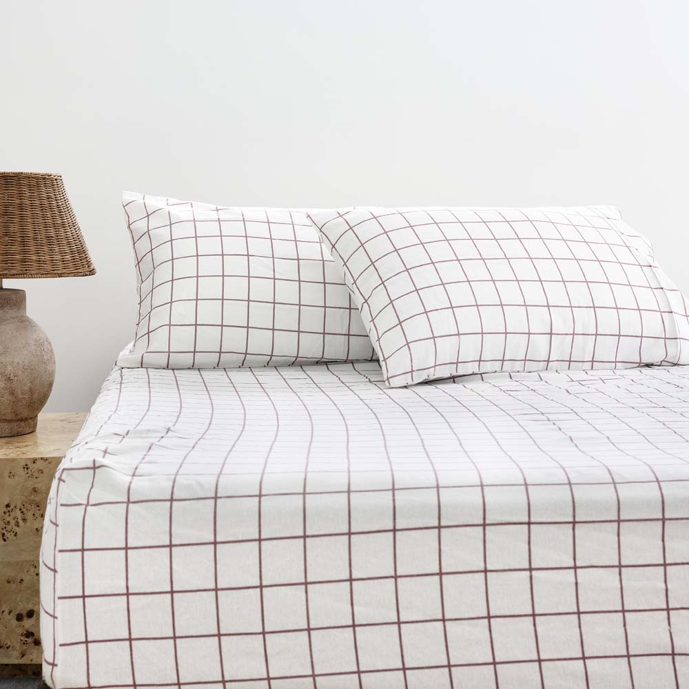 Grid Boysenberry Flannelette Fitted Sheet Set