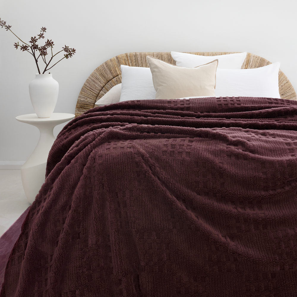 Bambury Lattice Sherpa Blanket Raisin