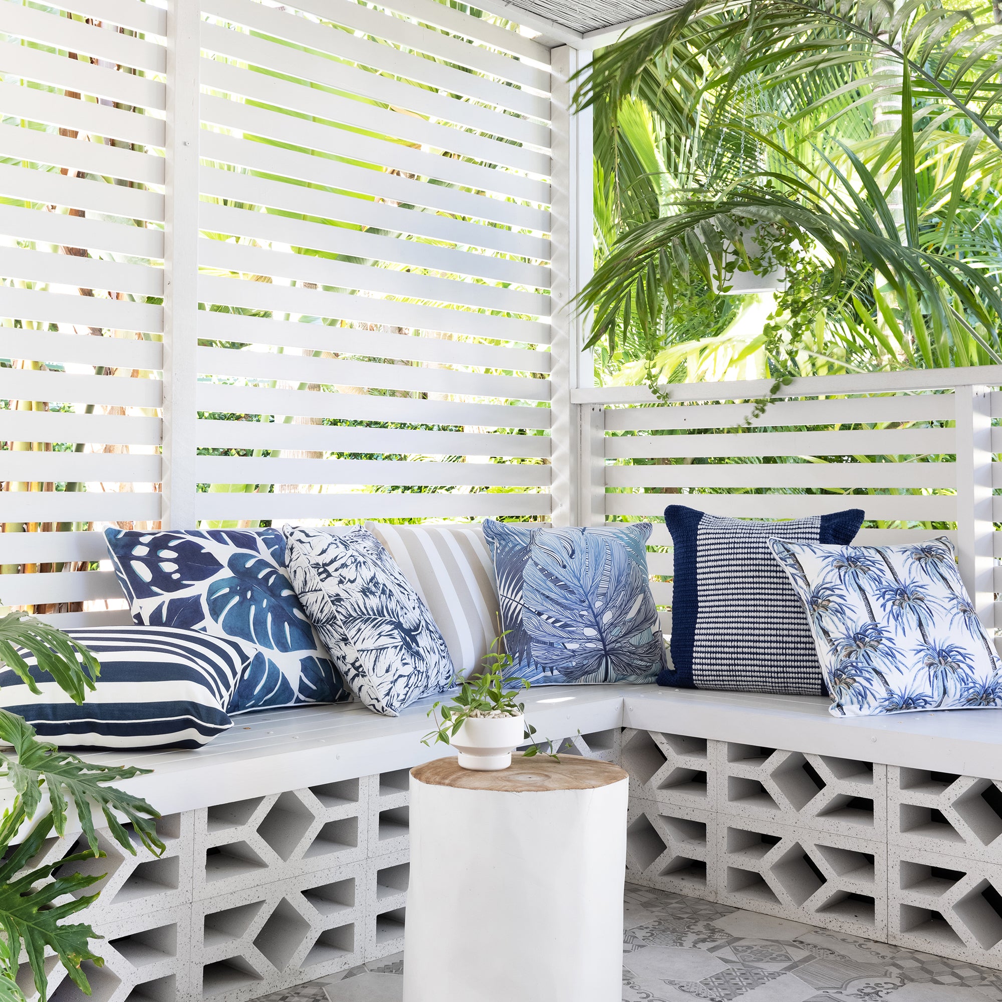 Zaab | COCOON MIAMI FILLED OUTDOOR CUSHION 50X50CM