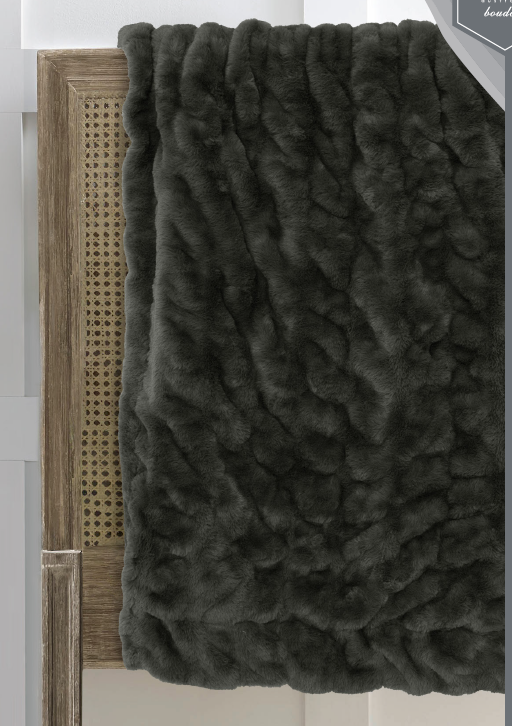ARDOR BOUDOIR "Clayton" FAUX FUR THROW Ardor Bedding